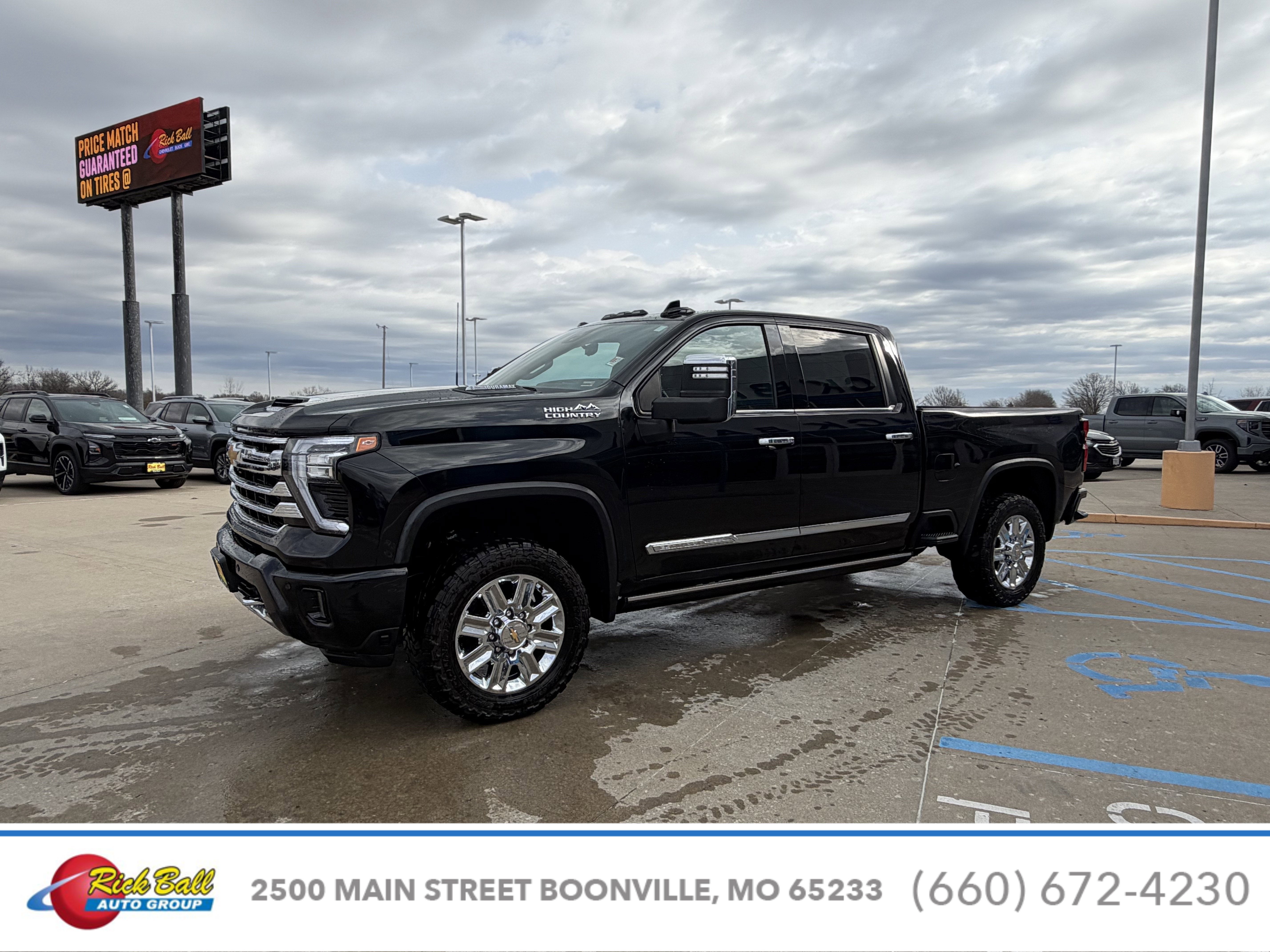 Used 2024 Chevrolet Silverado 2500HD High Country with VIN 1GC4YREY7RF130364 for sale in Kansas City
