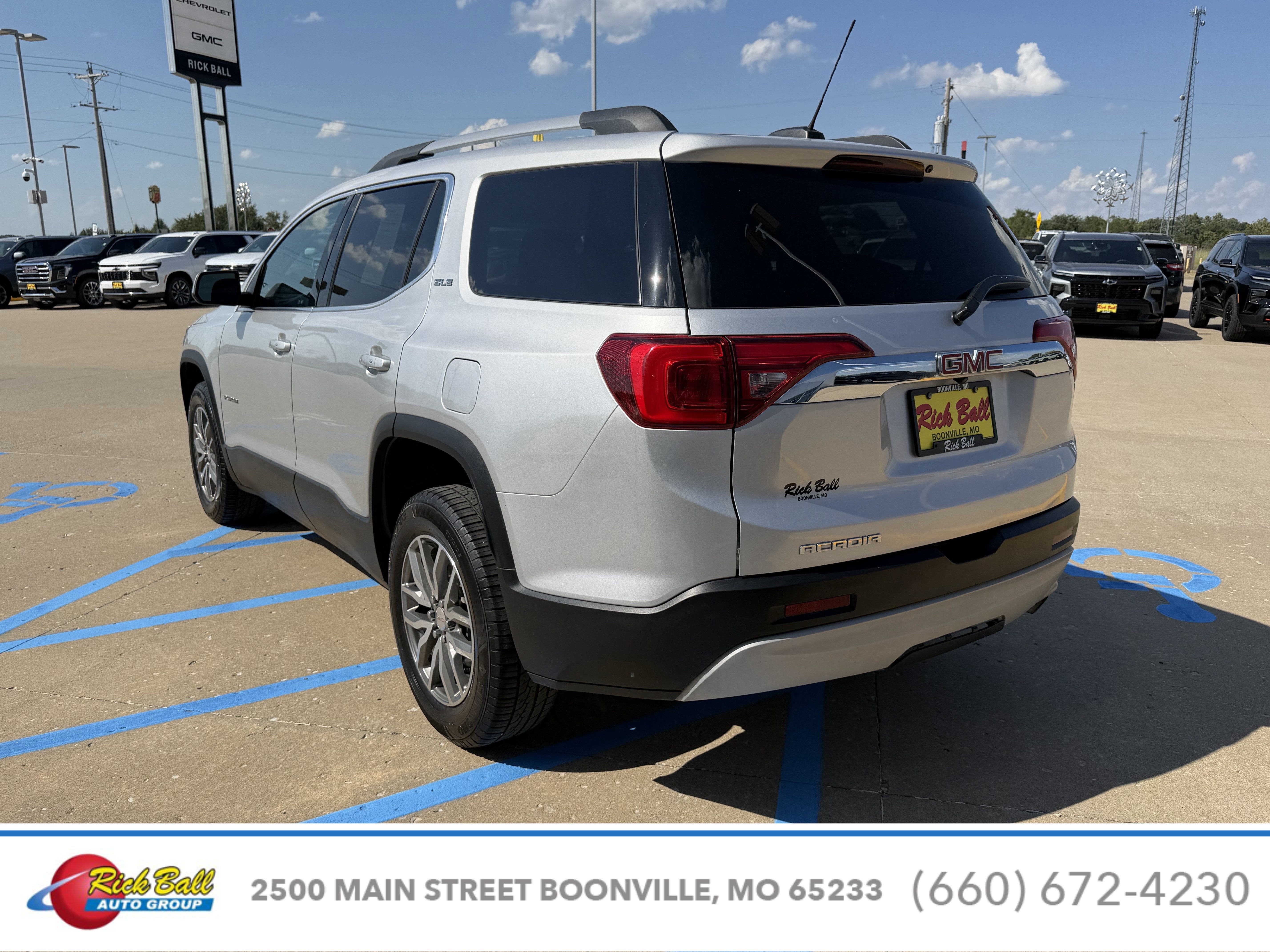 2019 GMC Acadia SLE