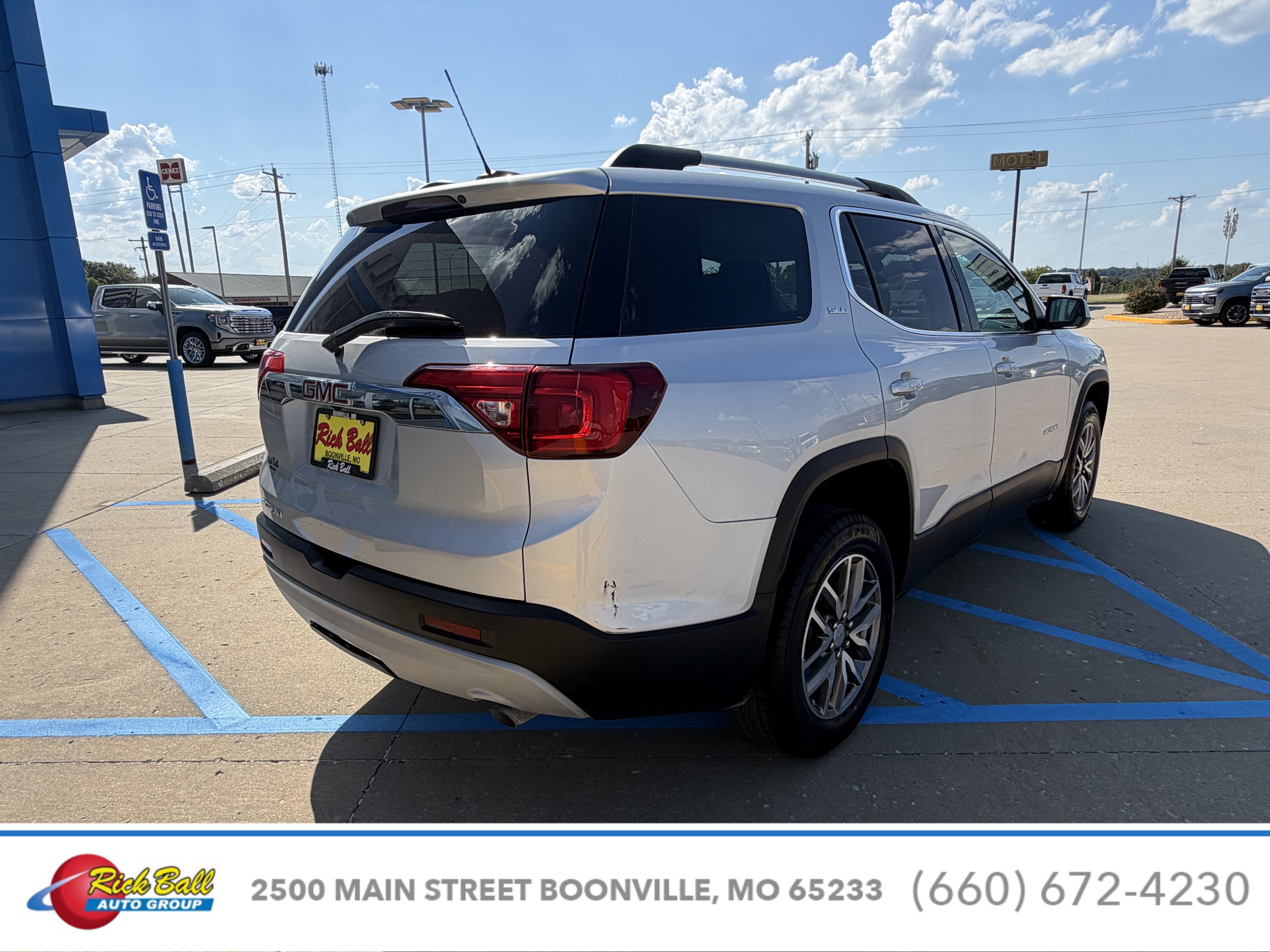 2019 GMC Acadia SLE