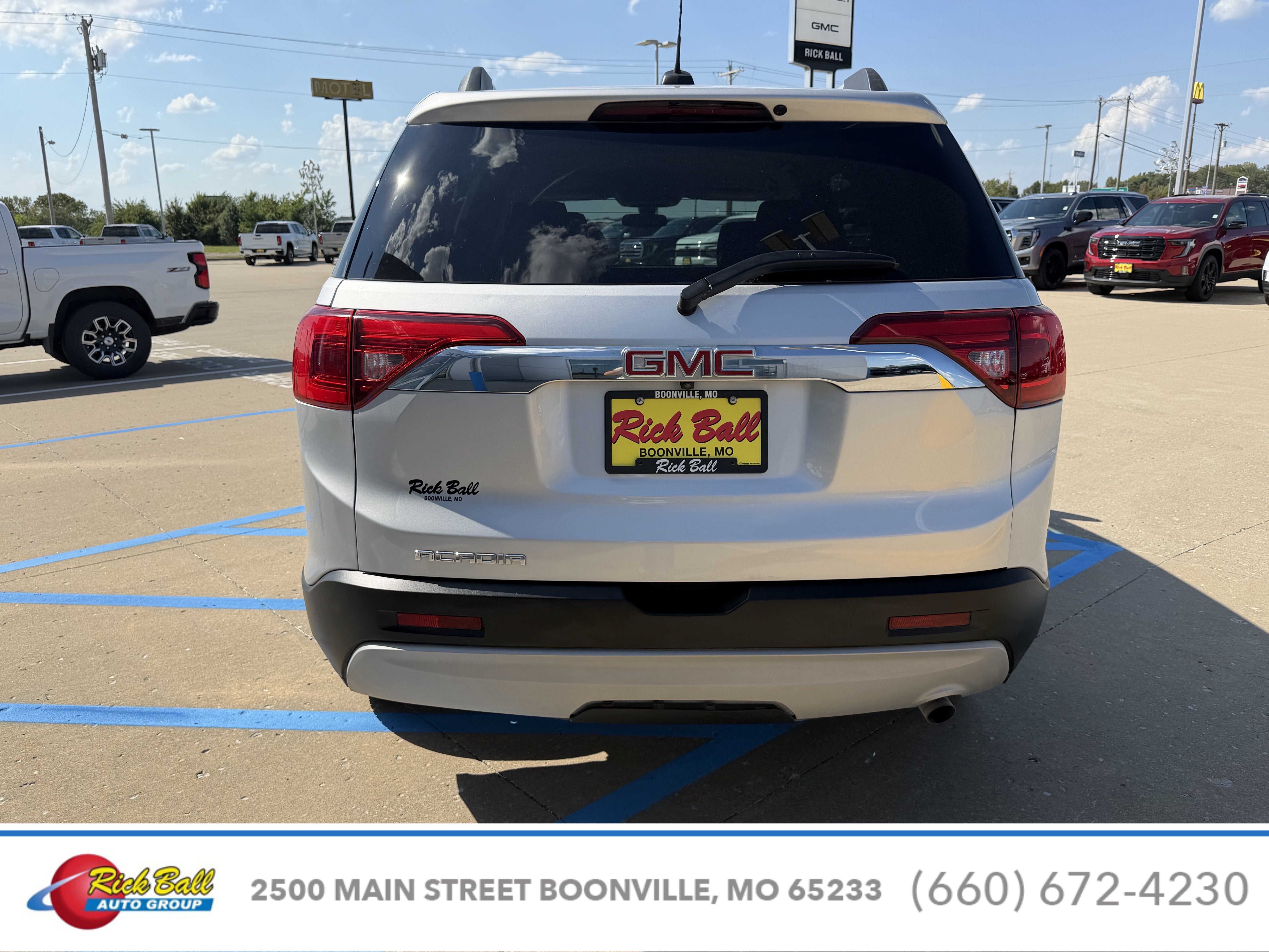 2019 GMC Acadia SLE