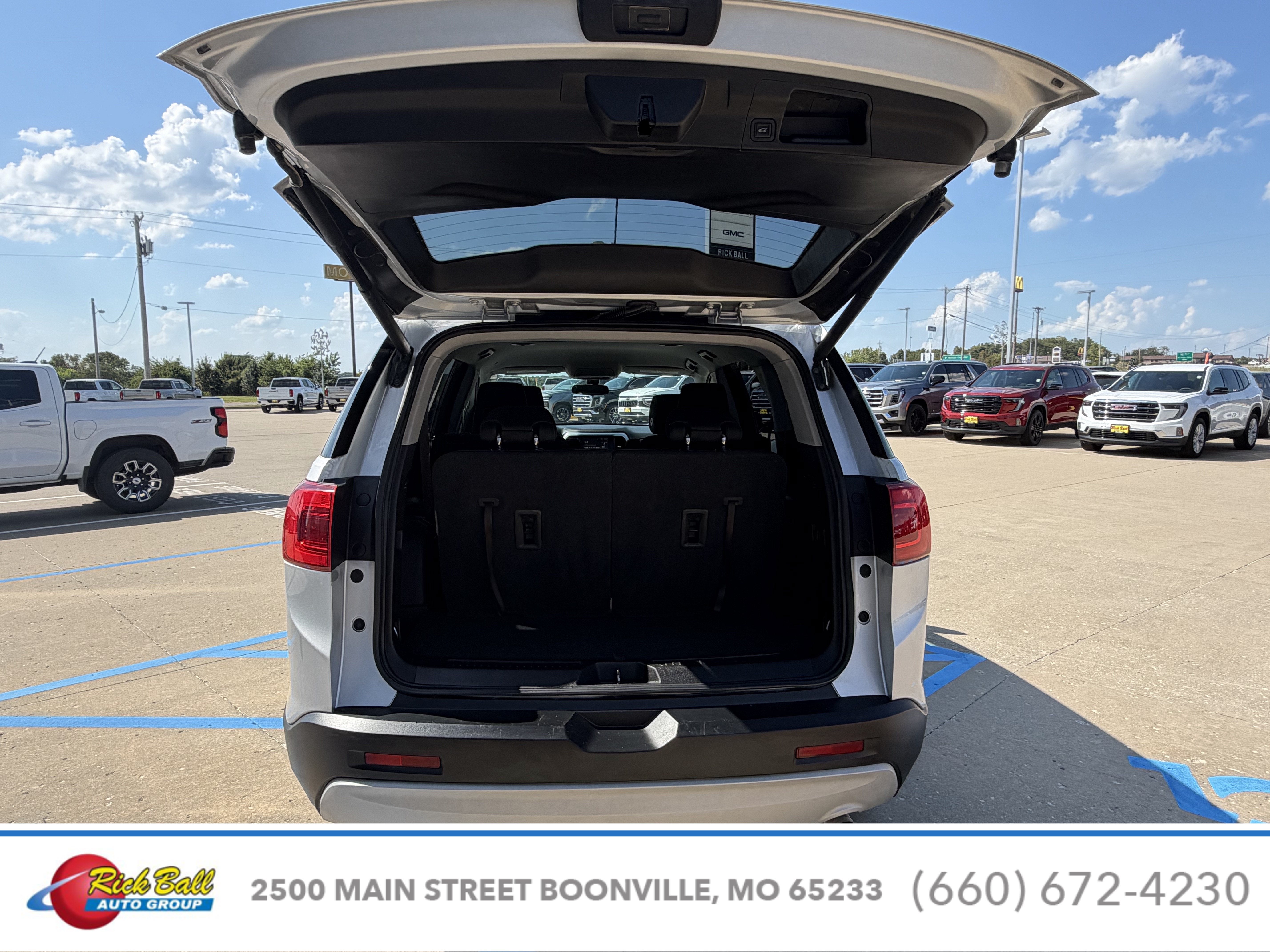 2019 GMC Acadia SLE