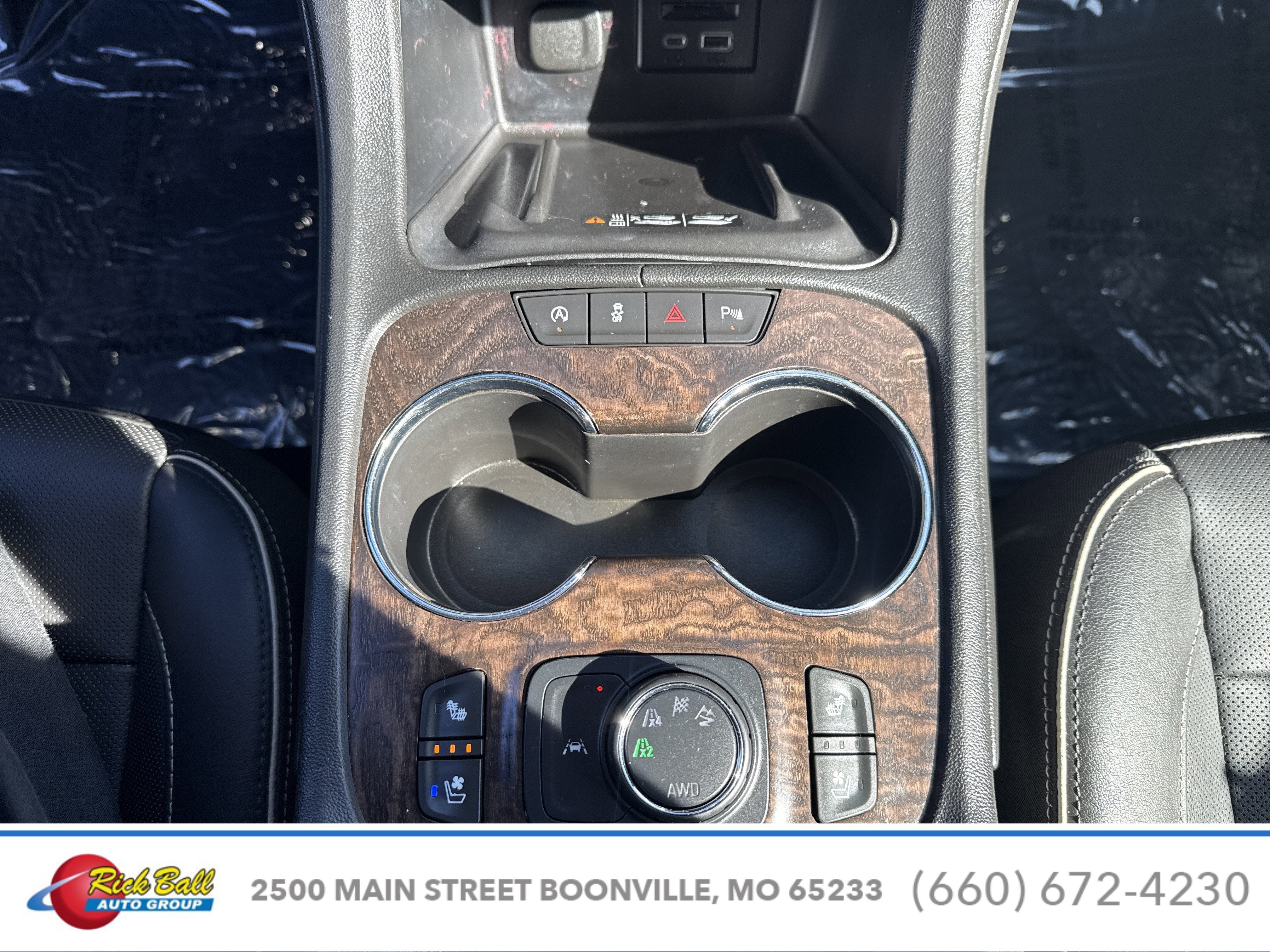 2020 GMC Acadia Denali