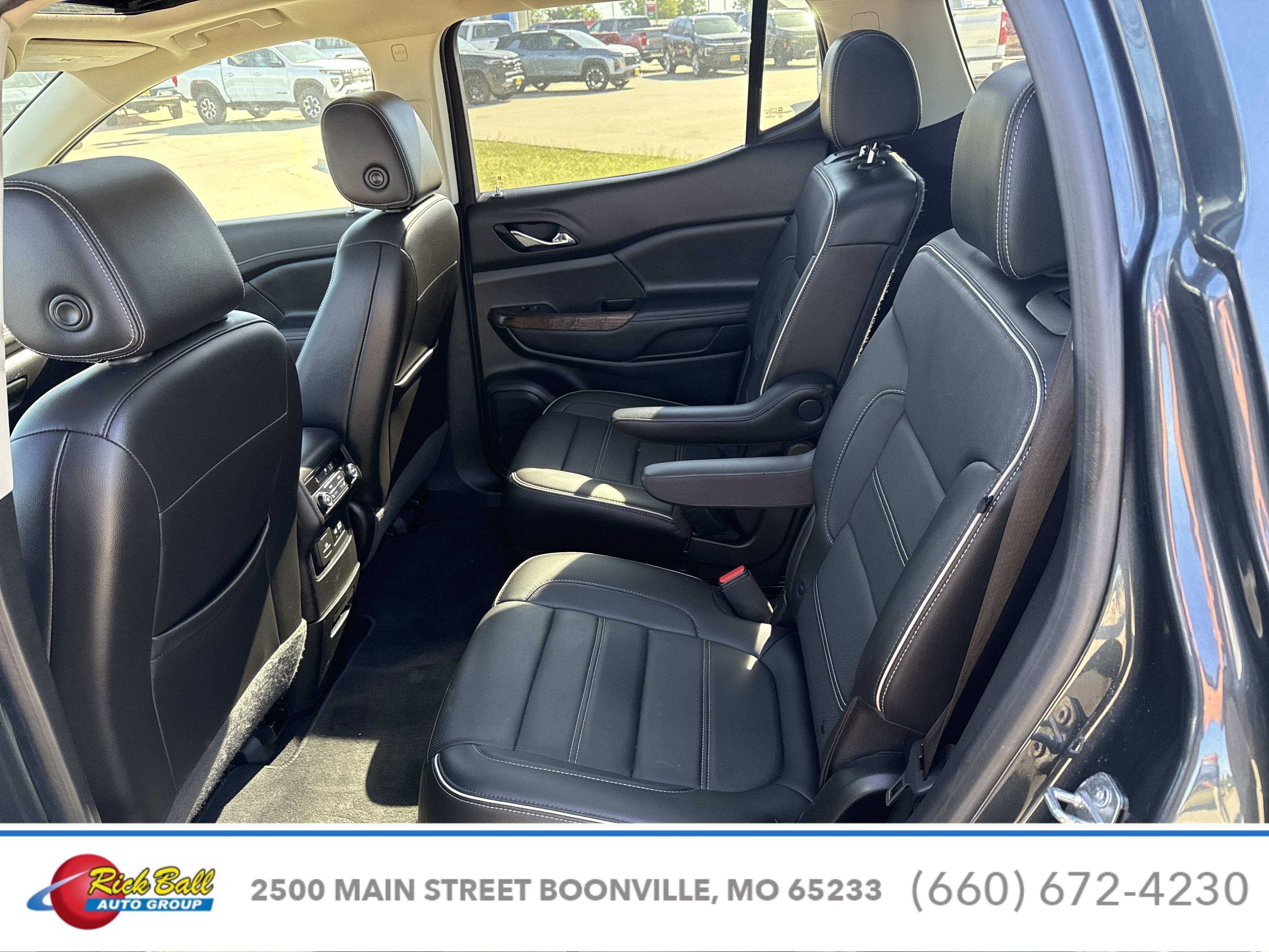 2020 GMC Acadia Denali