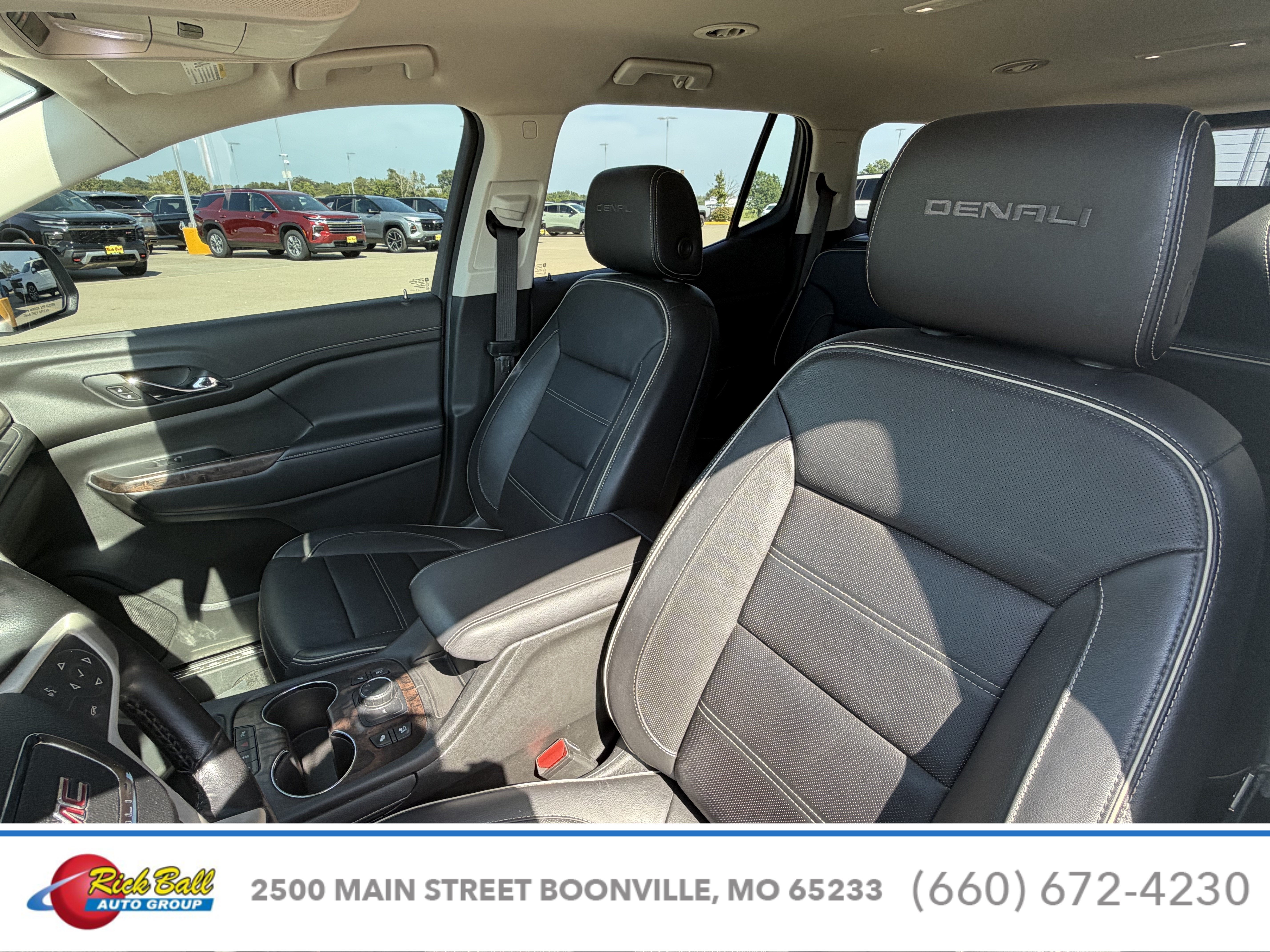 2020 GMC Acadia Denali