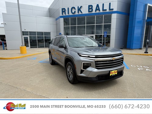 2025 Chevrolet Traverse LT
