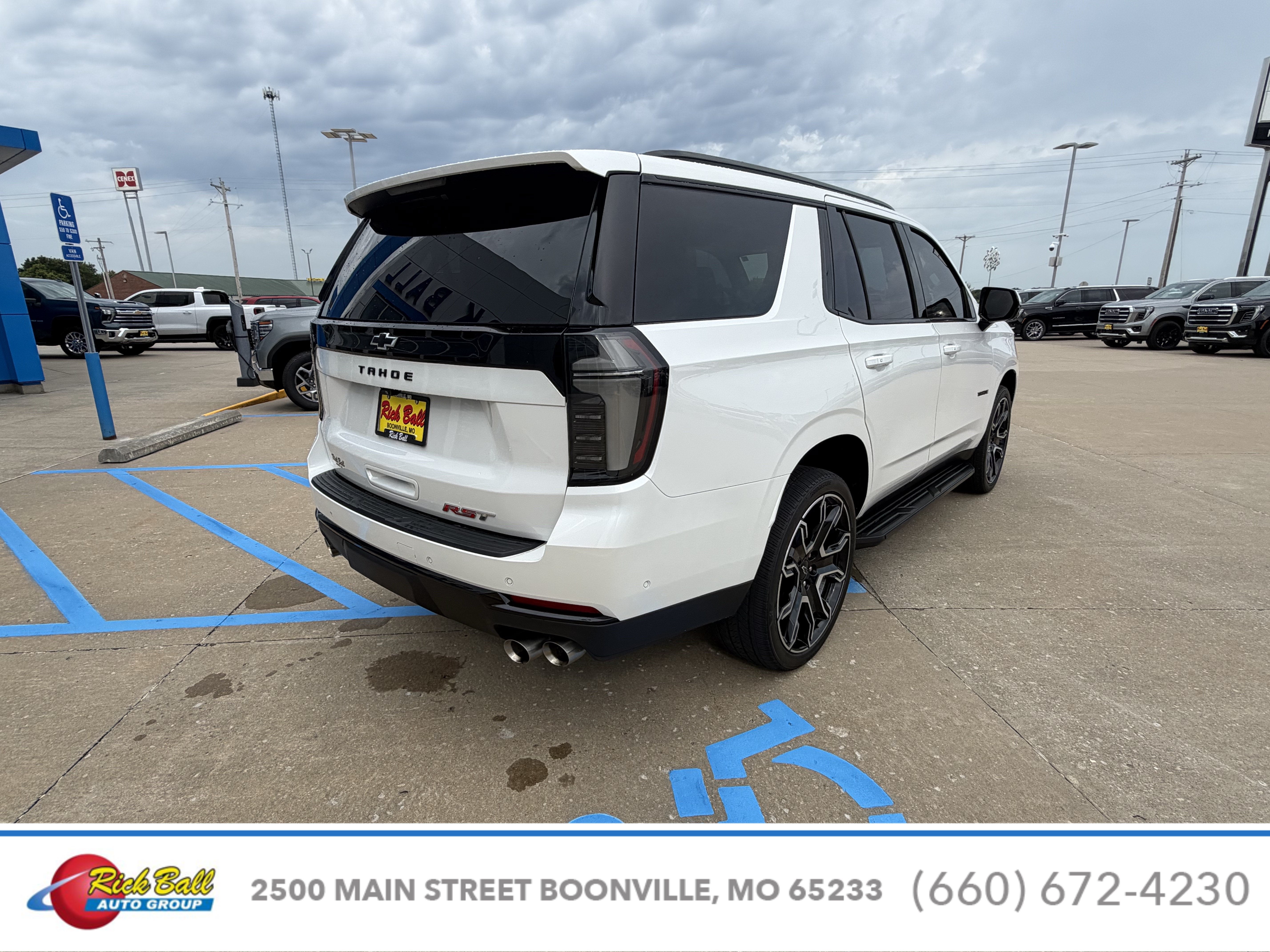 2025 Chevrolet Tahoe RST