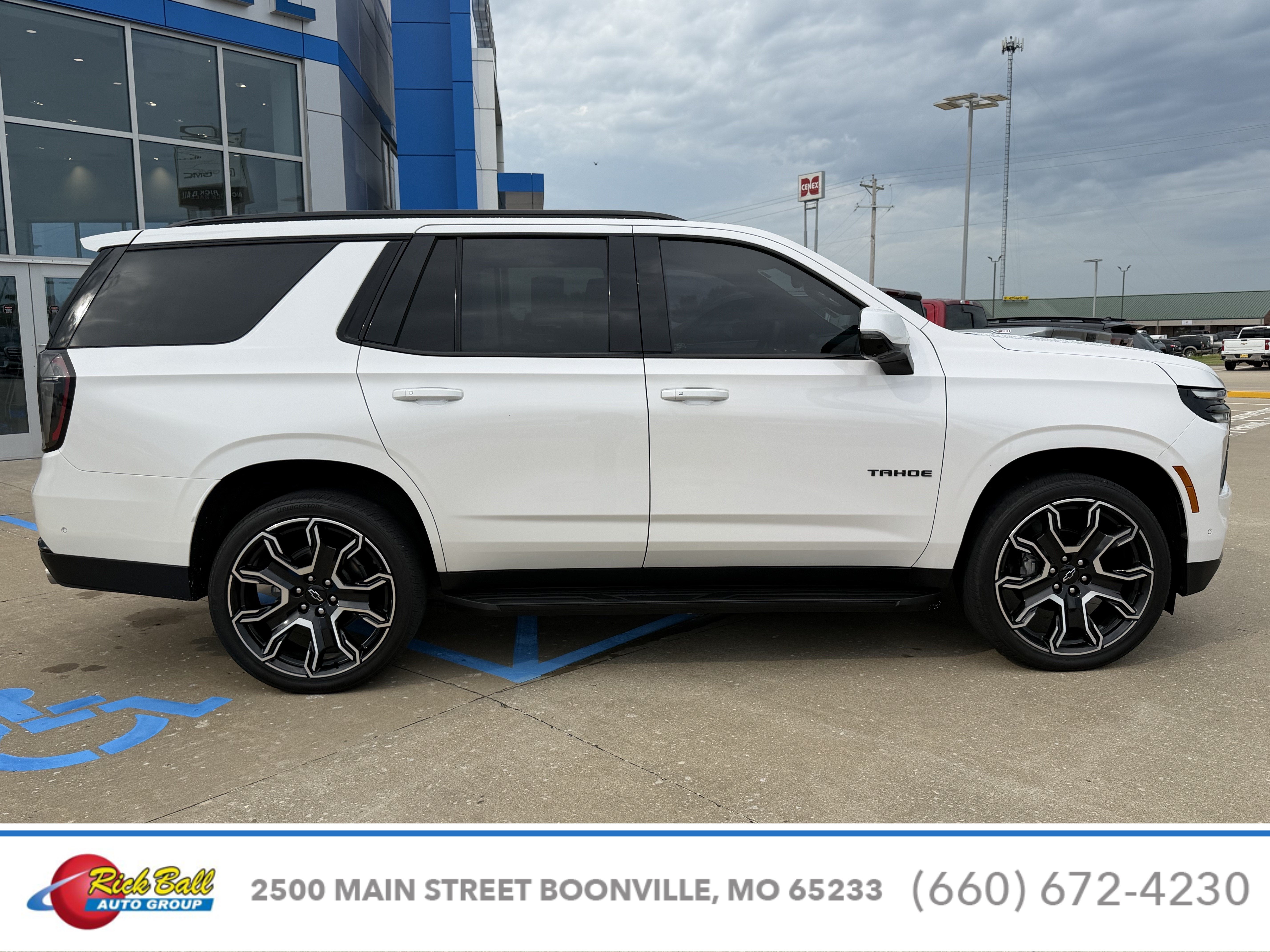 2025 Chevrolet Tahoe RST