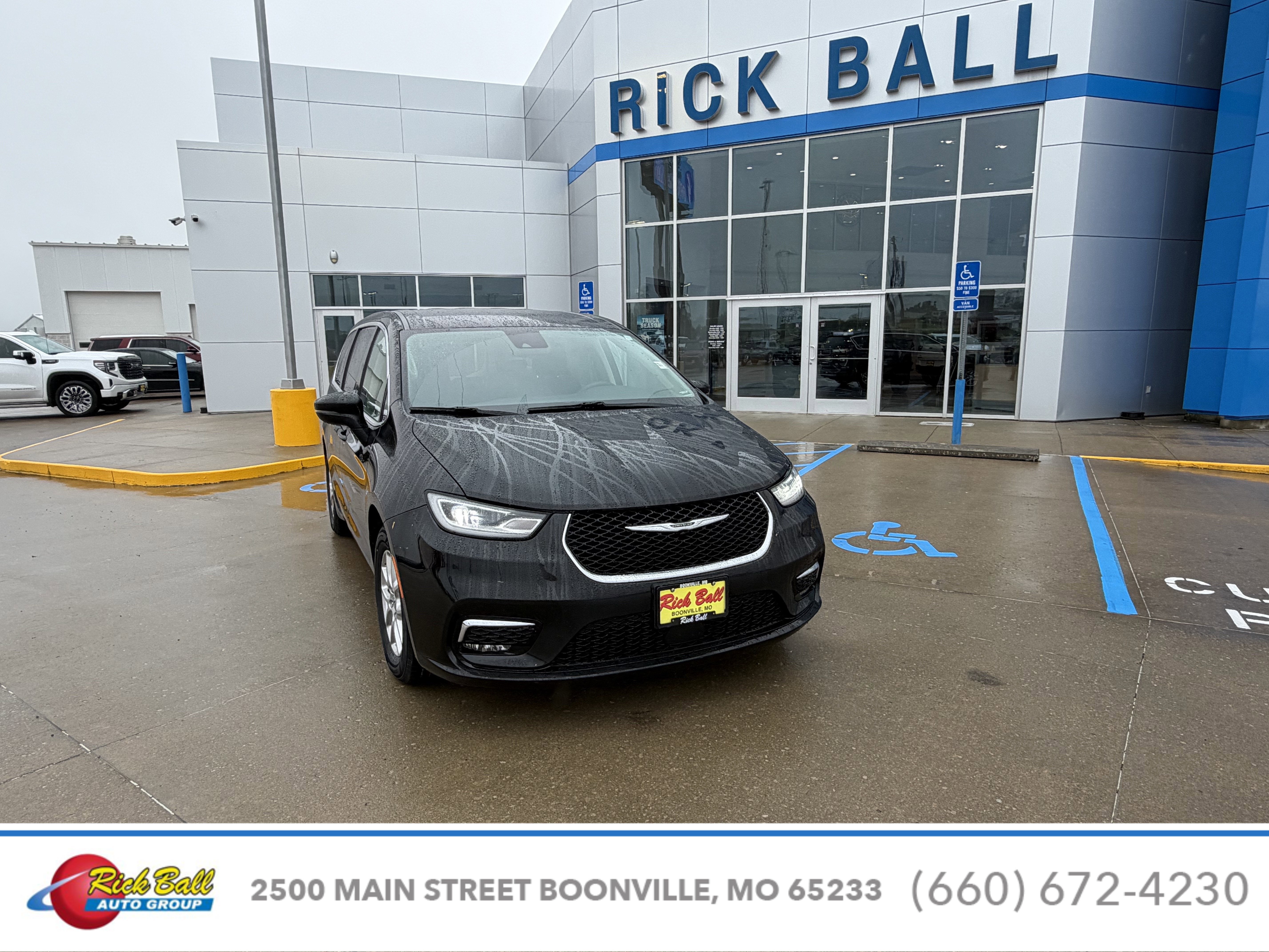 2023 Chrysler Pacifica Touring L