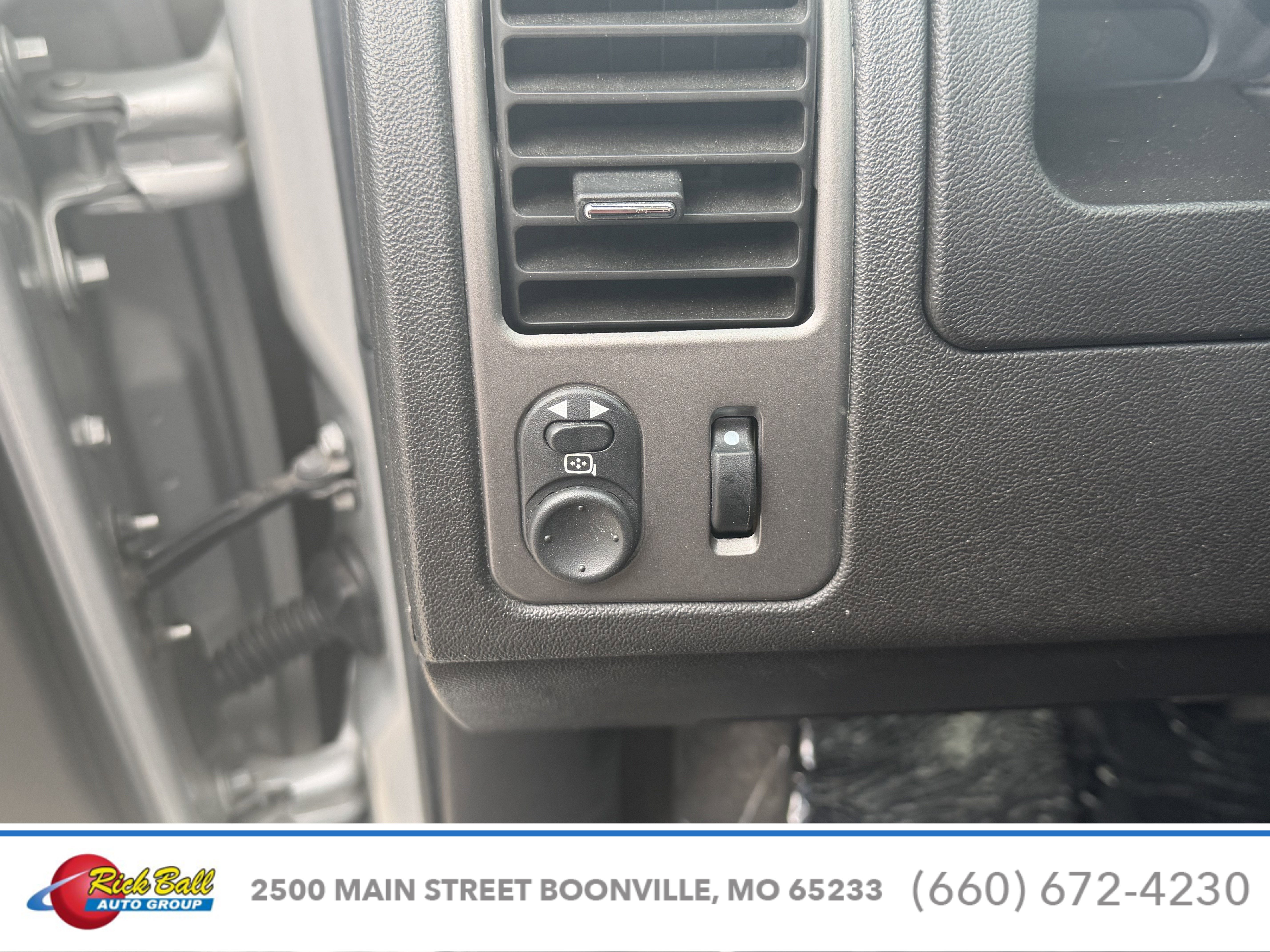 2006 Pontiac Torrent Base