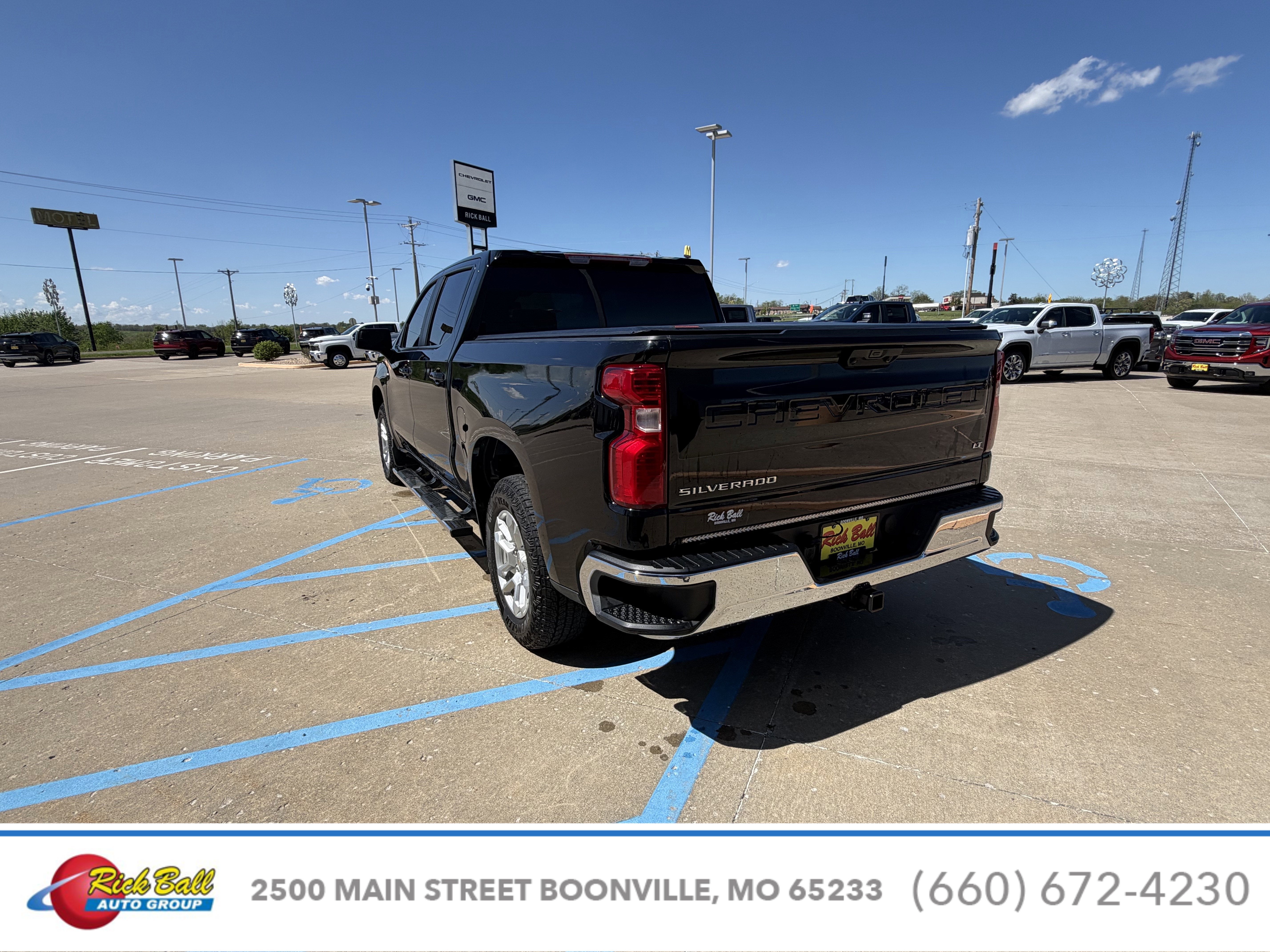 2023 Chevrolet Silverado 1500 LT