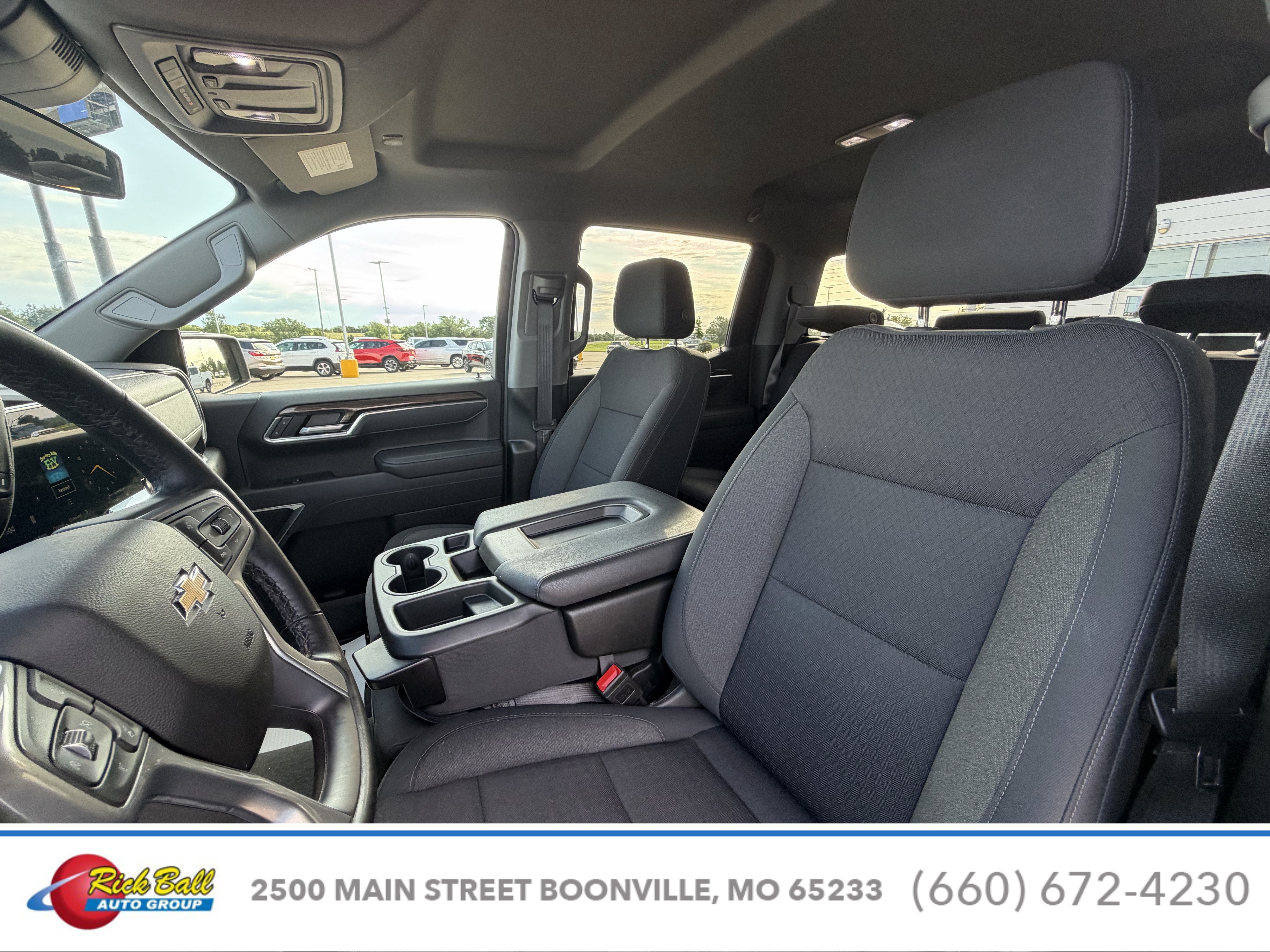 2025 Chevrolet Silverado 1500 LT