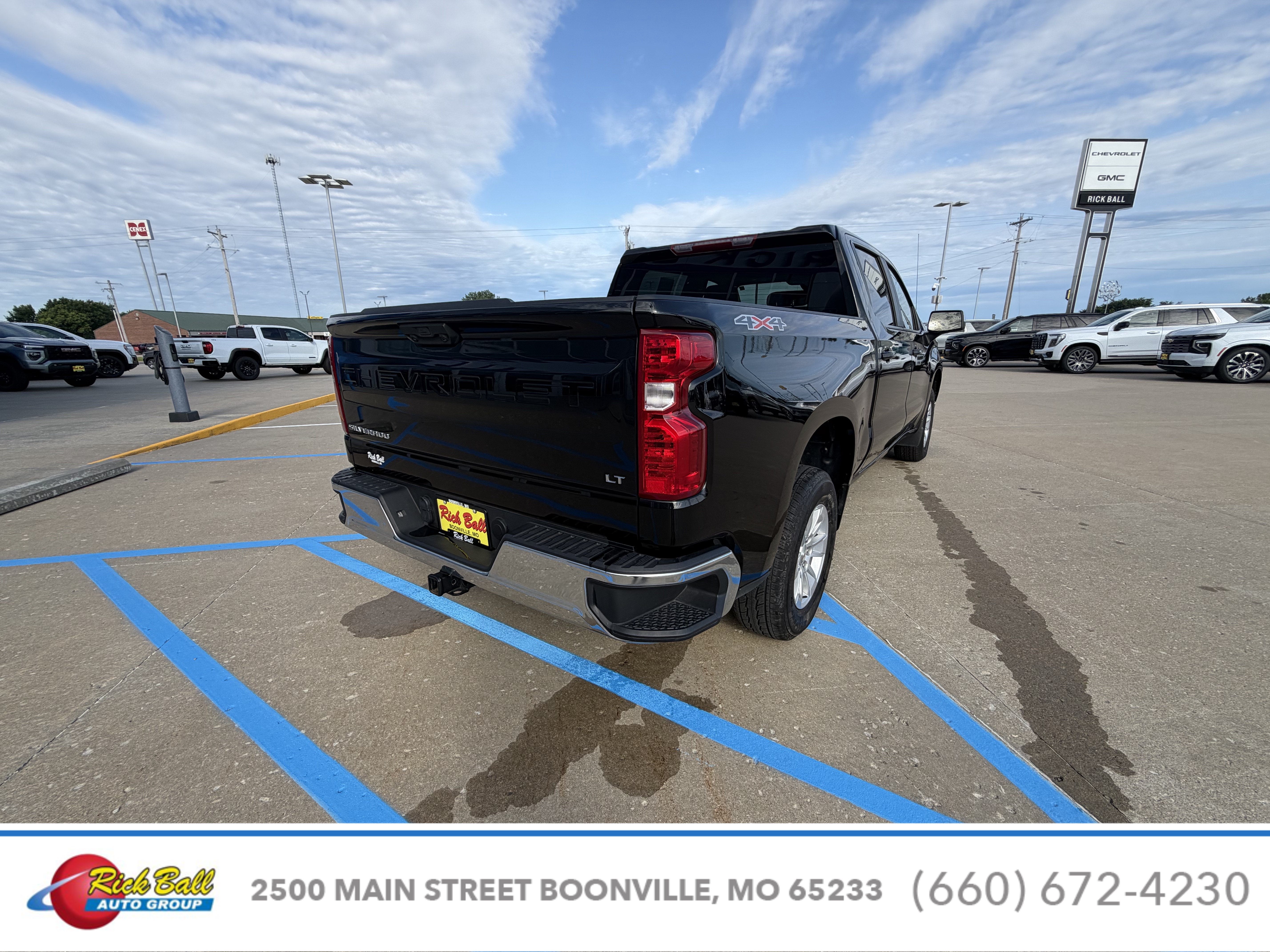 2025 Chevrolet Silverado 1500 LT