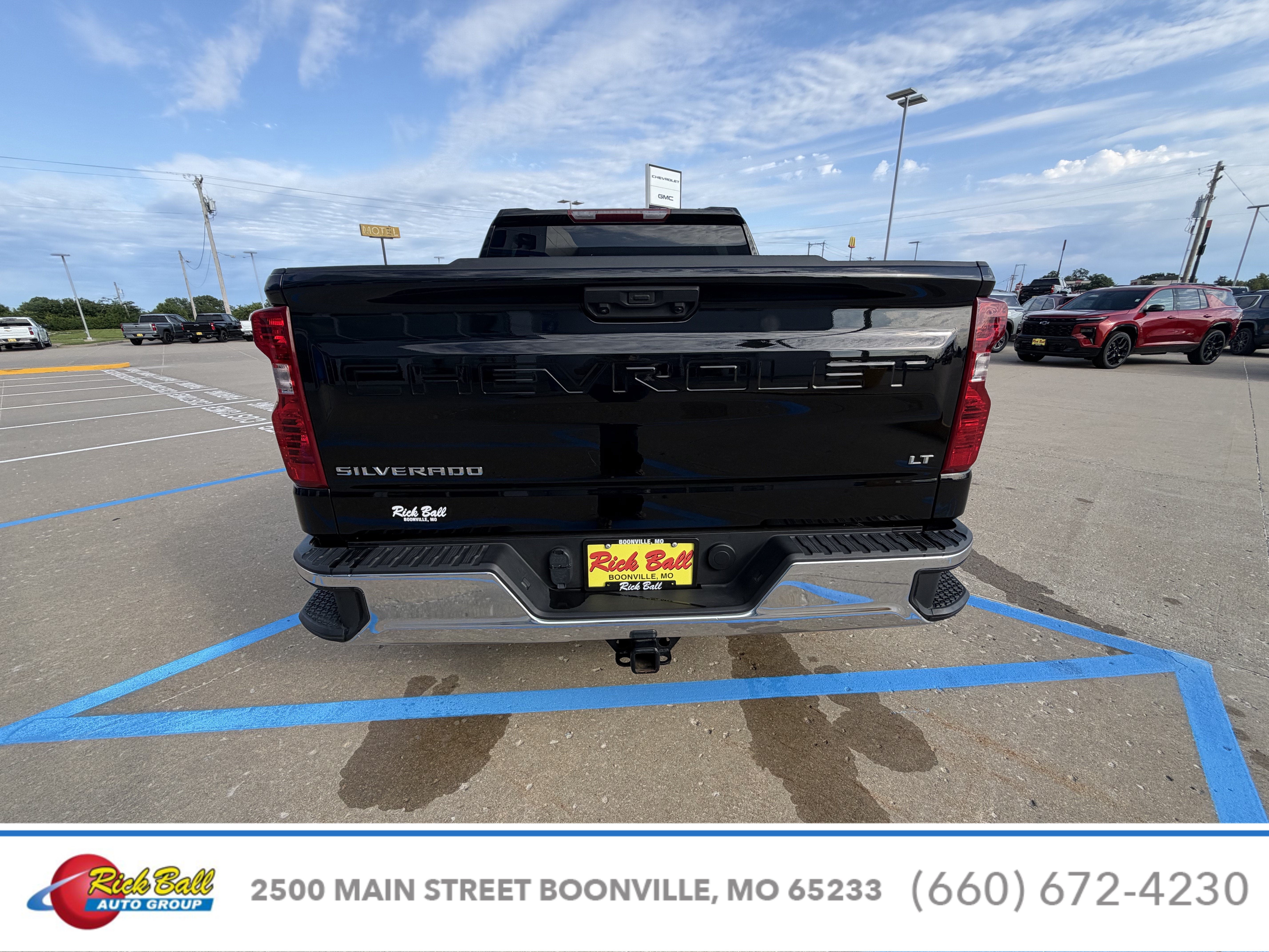2025 Chevrolet Silverado 1500 LT