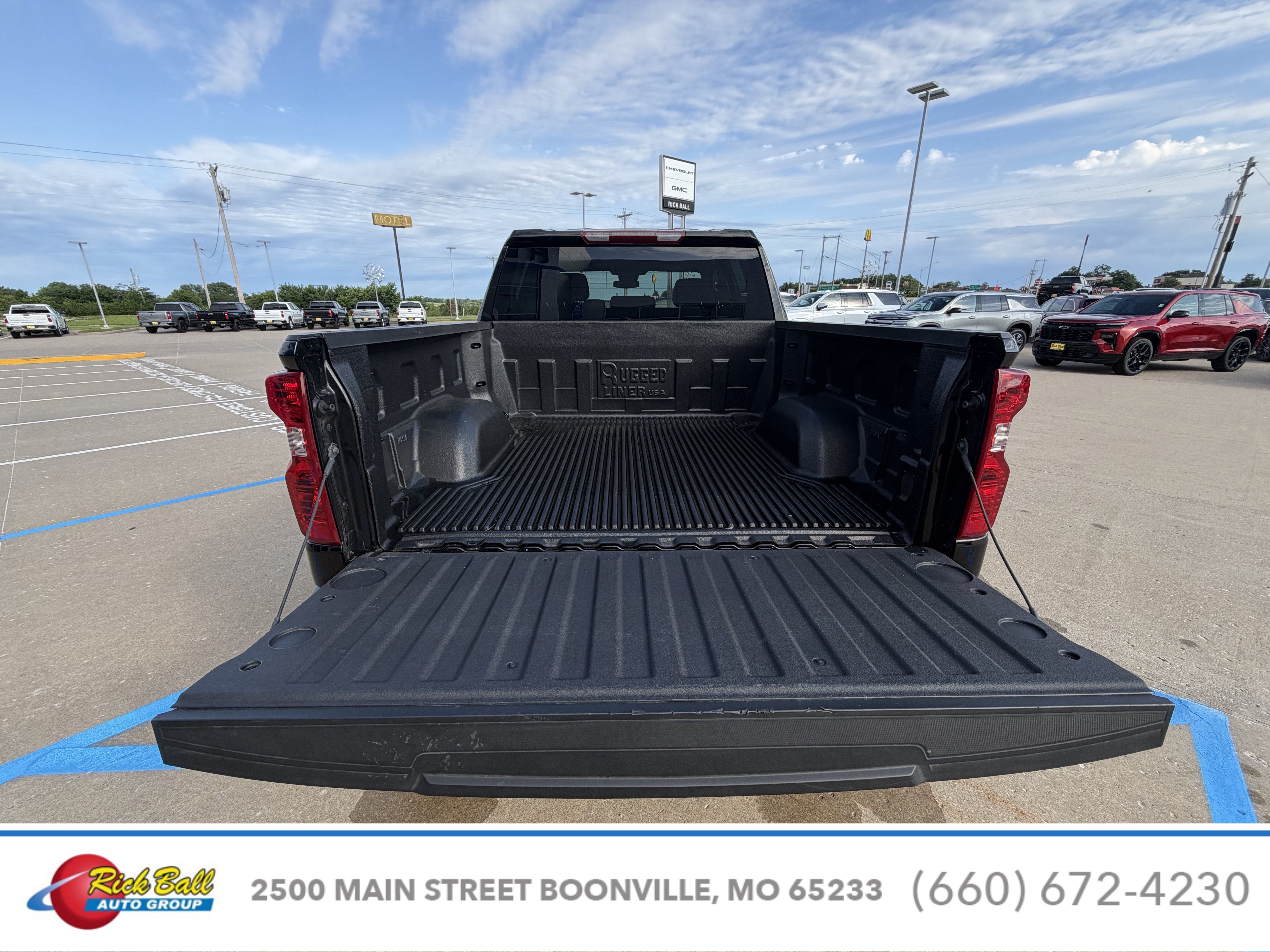 2025 Chevrolet Silverado 1500 LT