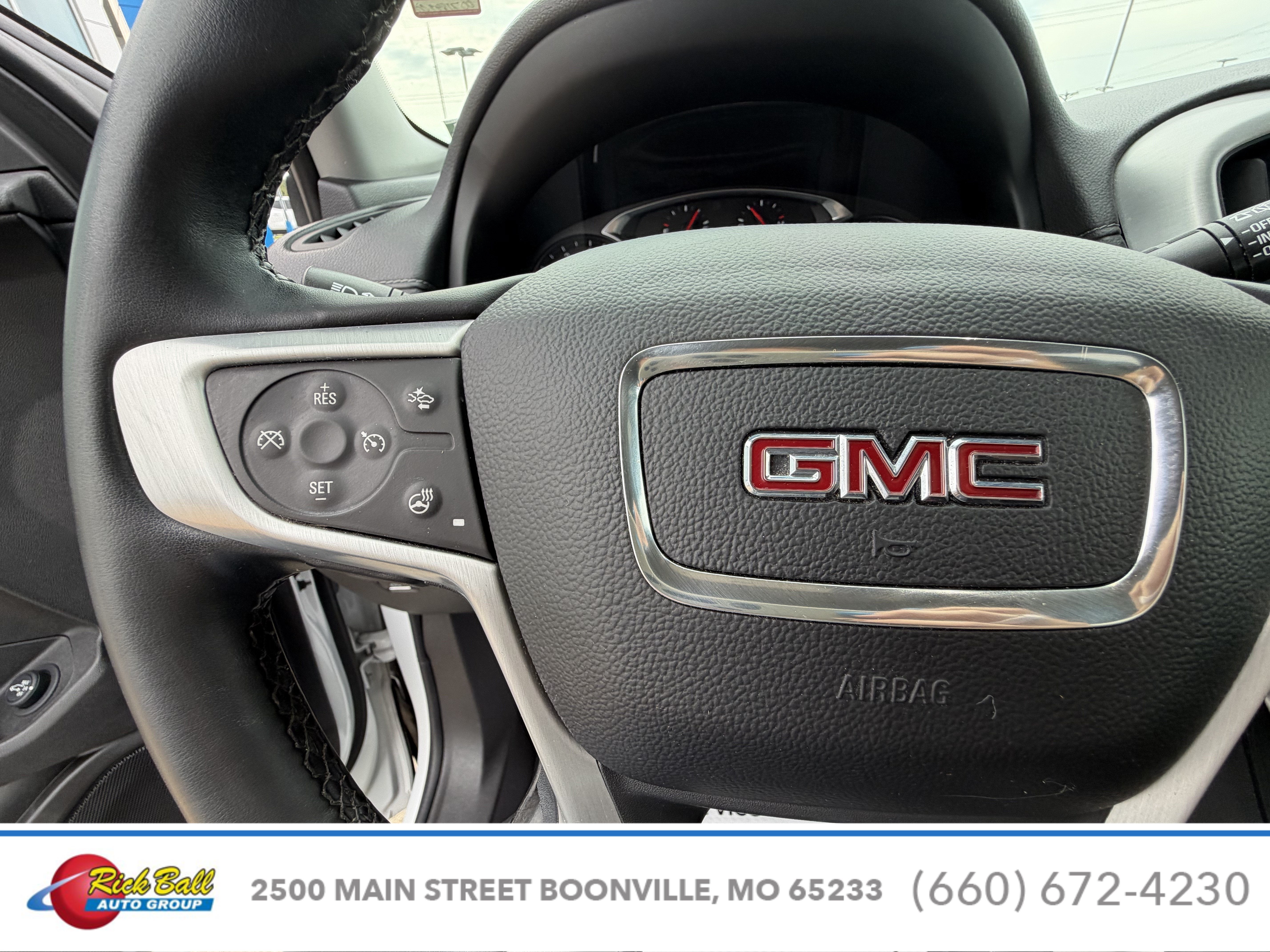 2024 GMC Terrain SLT