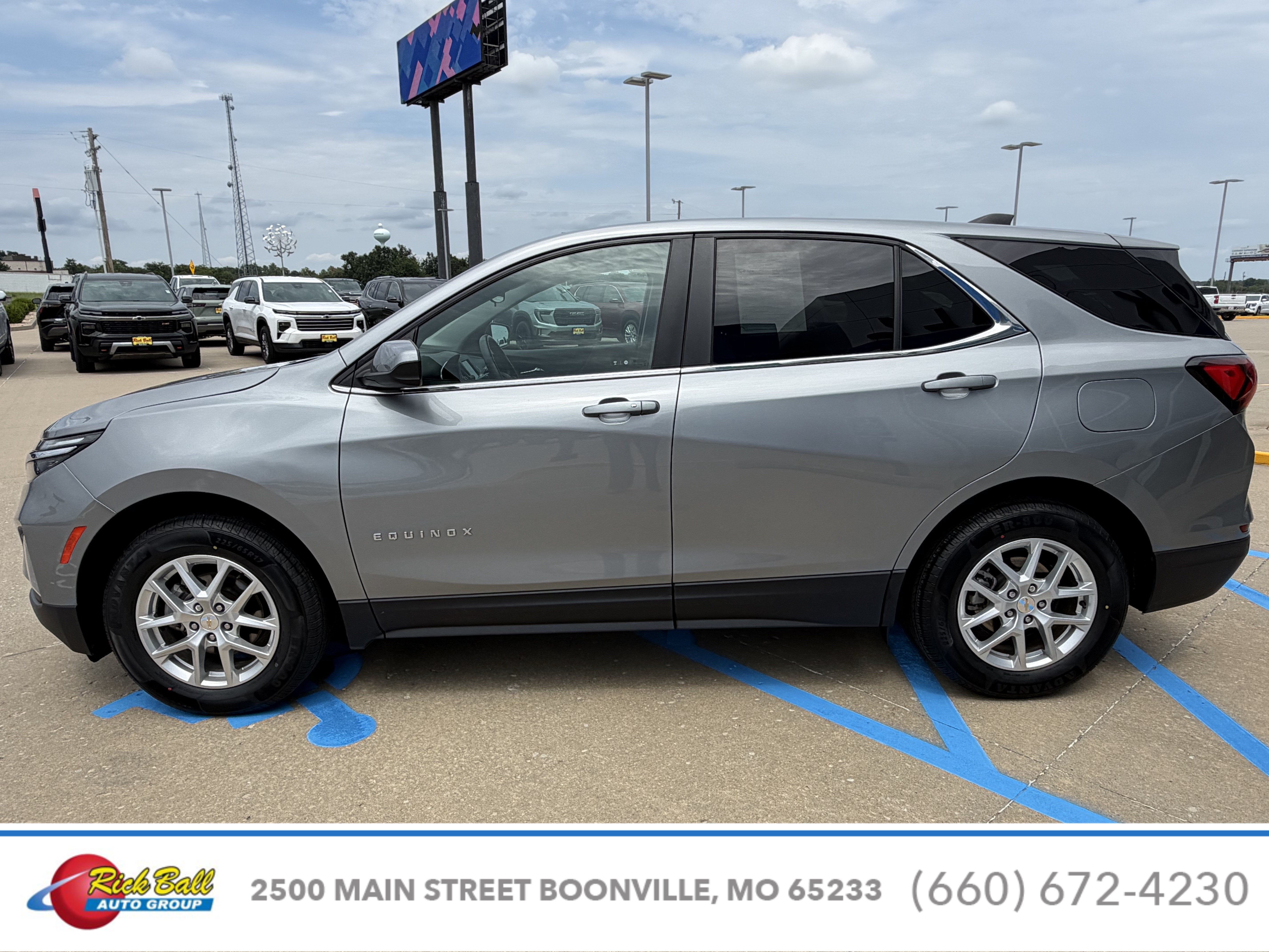 2024 Chevrolet Equinox LT