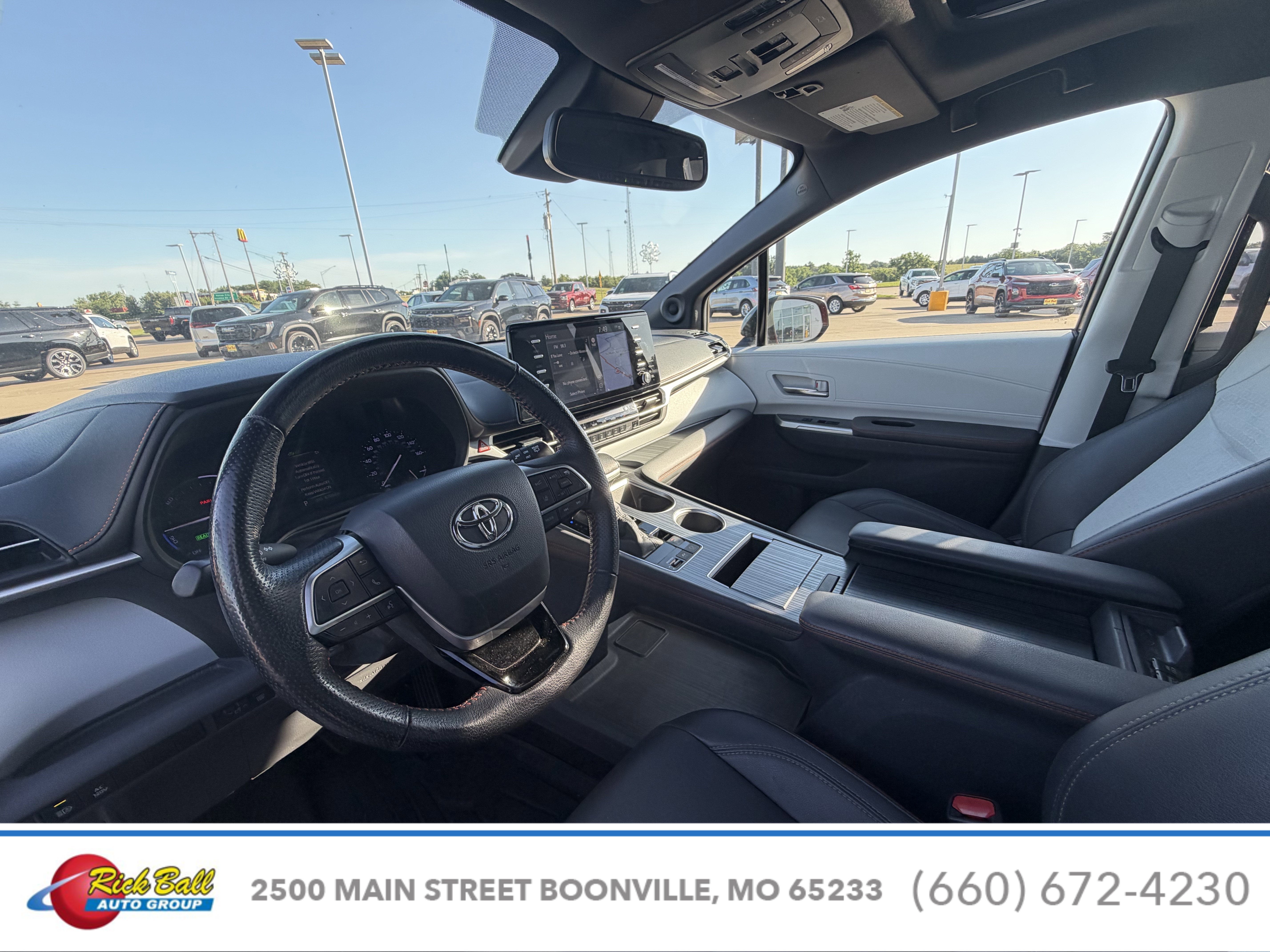 2021 Toyota Sienna XSE