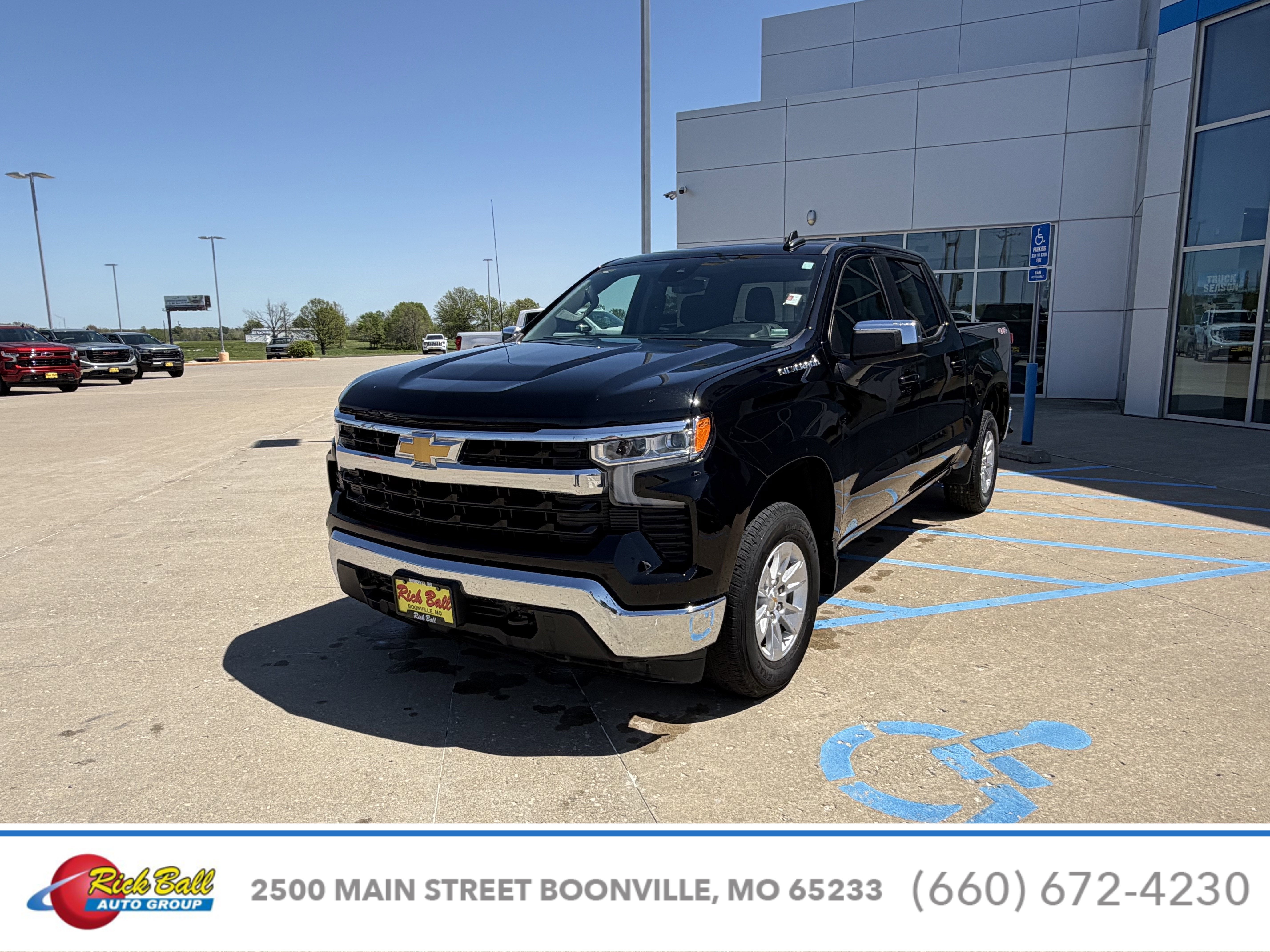 2025 Chevrolet Silverado 1500 LT