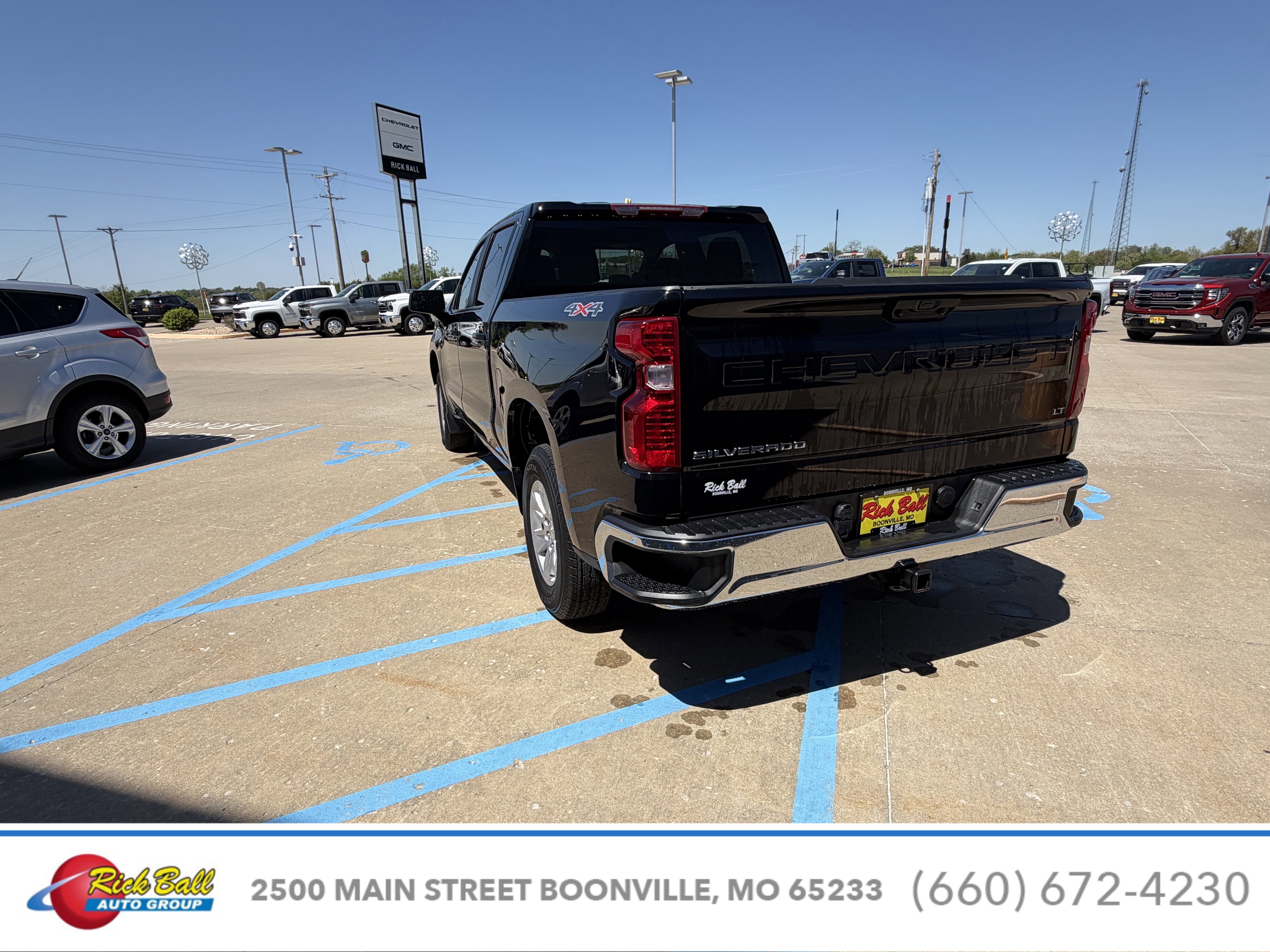 2025 Chevrolet Silverado 1500 LT
