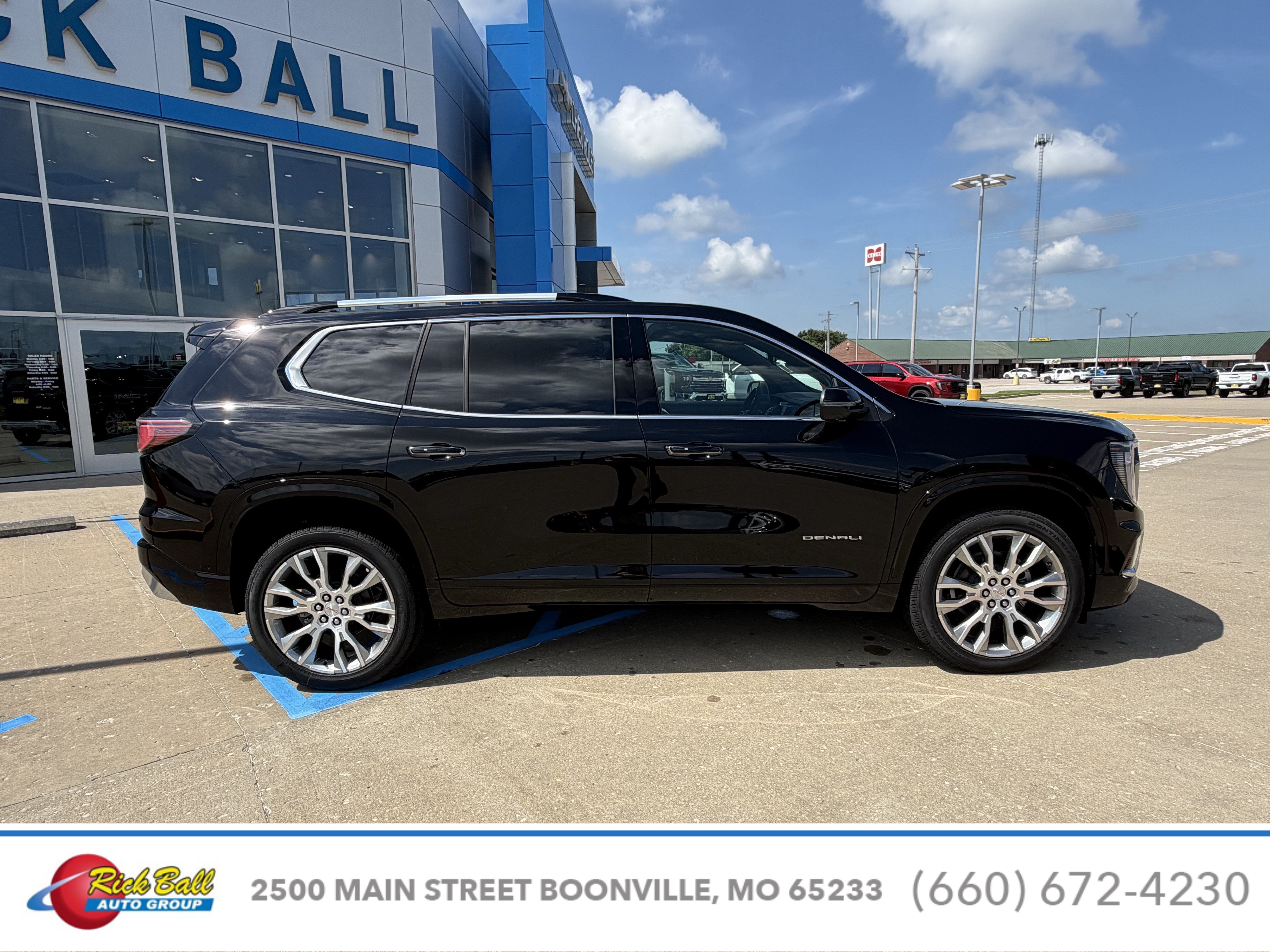 2026 GMC Acadia Denali