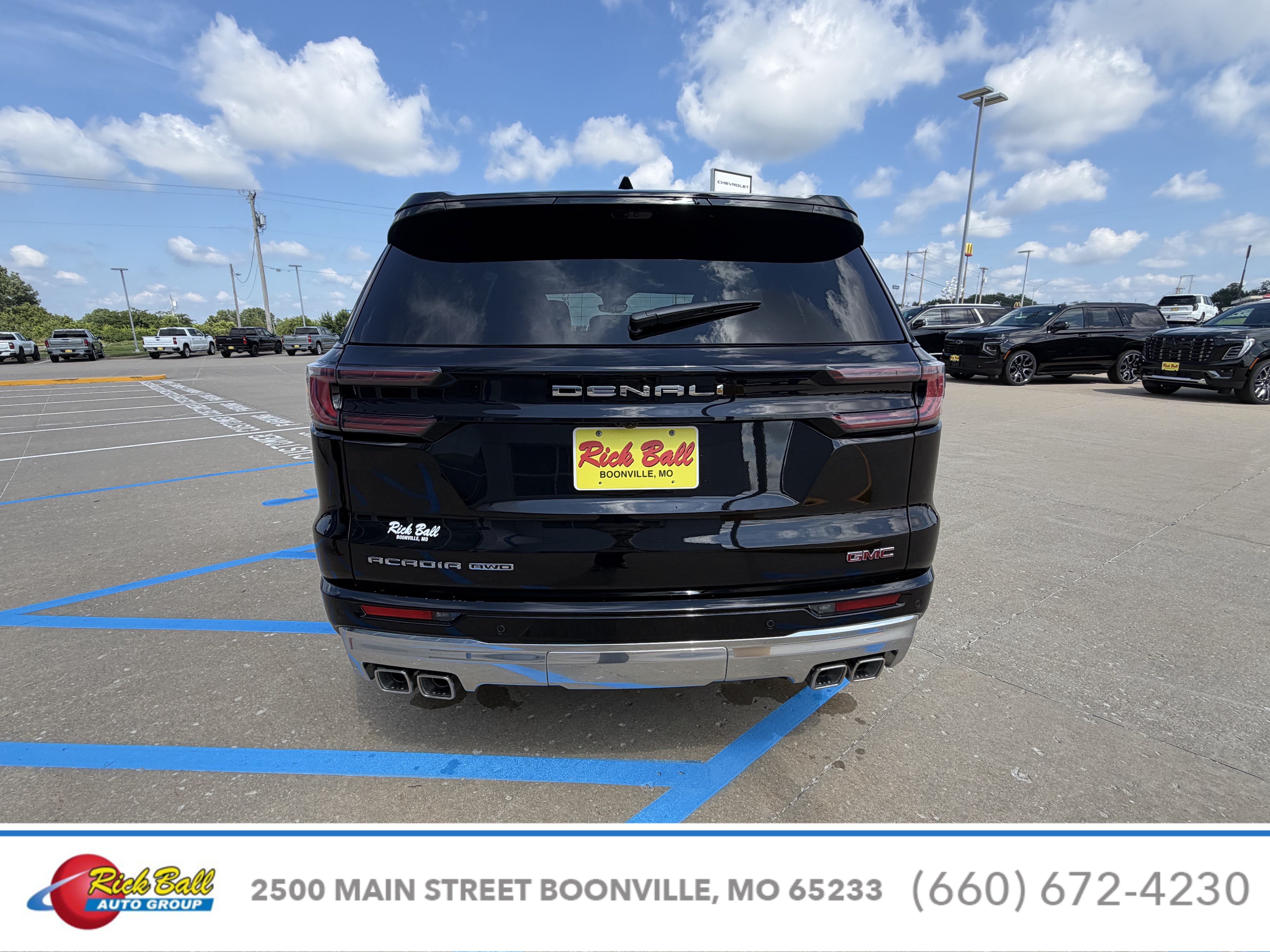 2026 GMC Acadia Denali