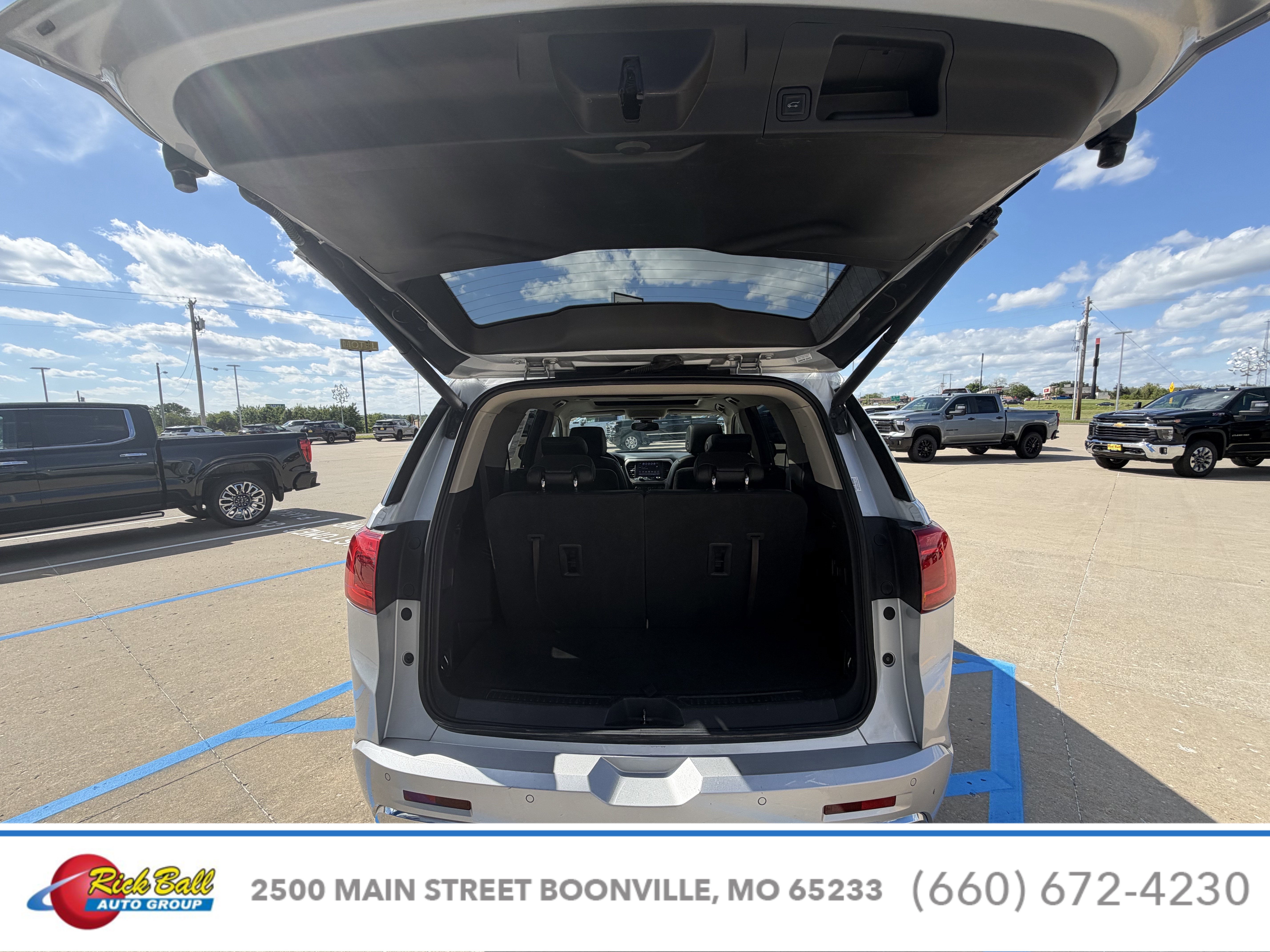 2019 GMC Acadia Denali
