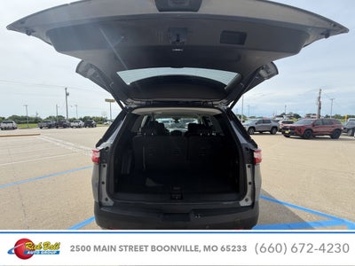 2021 Chevrolet Traverse LT Cloth