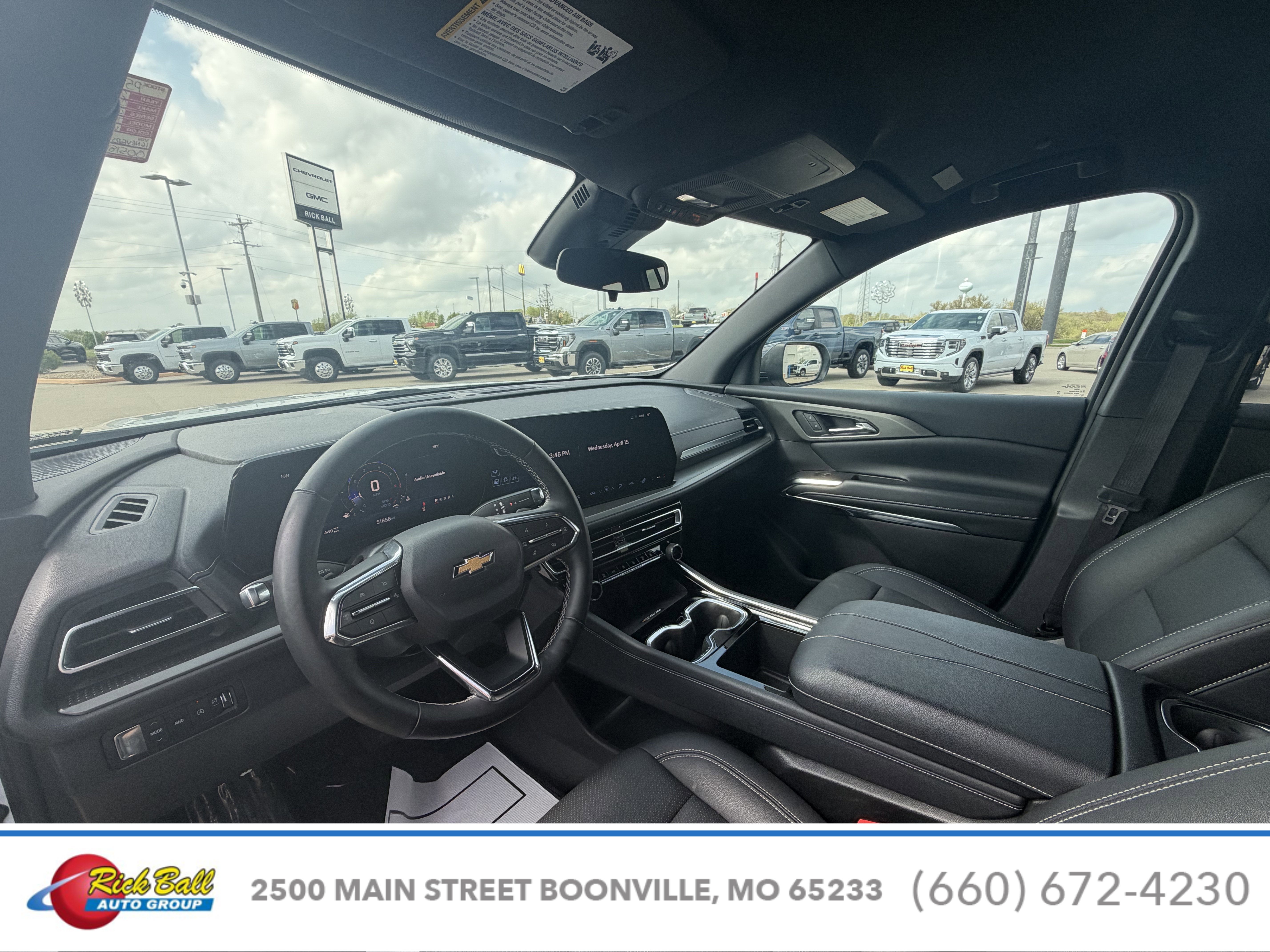 2025 Chevrolet Traverse LT