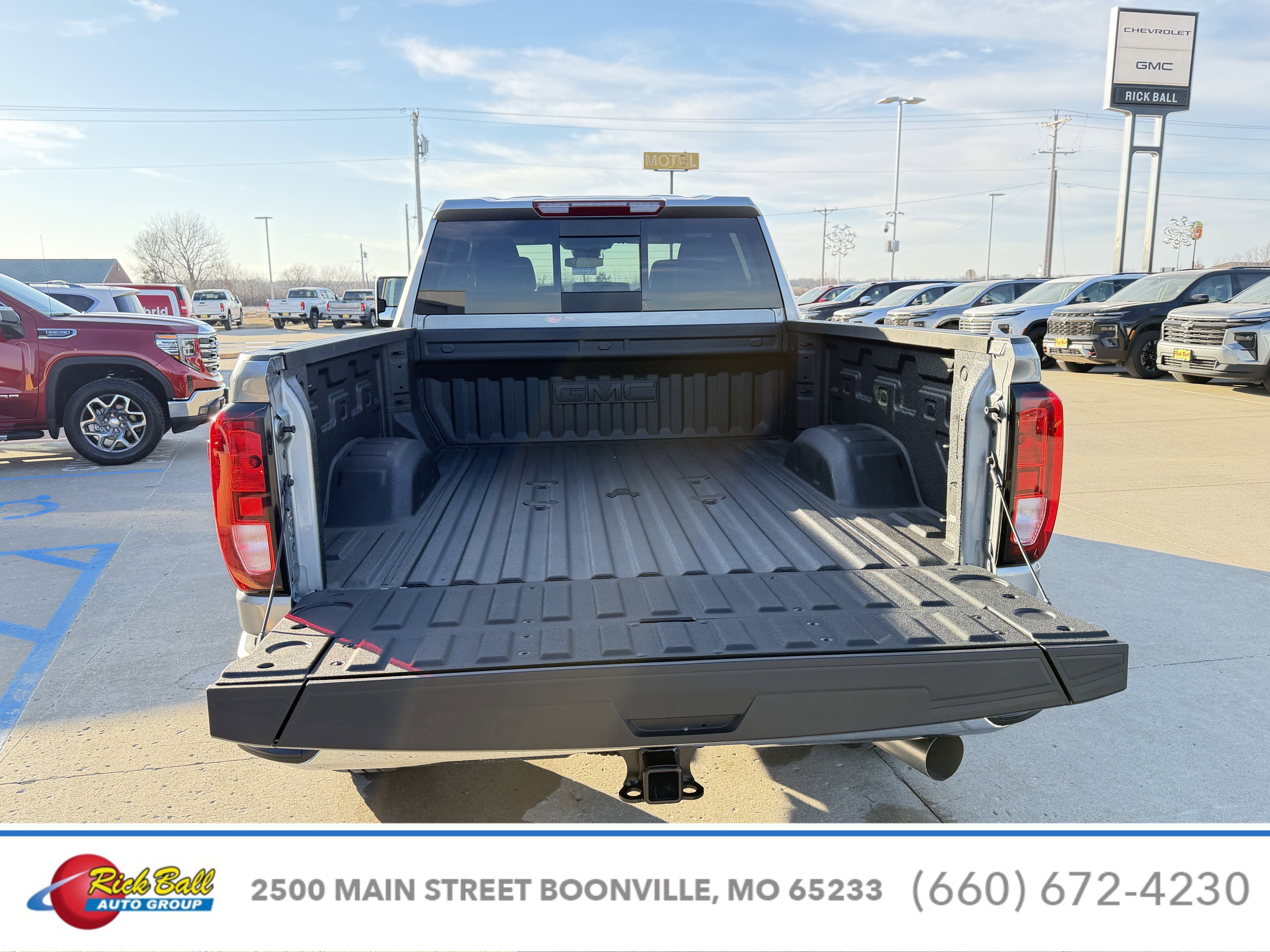 2026 GMC Sierra 2500 HD SLE