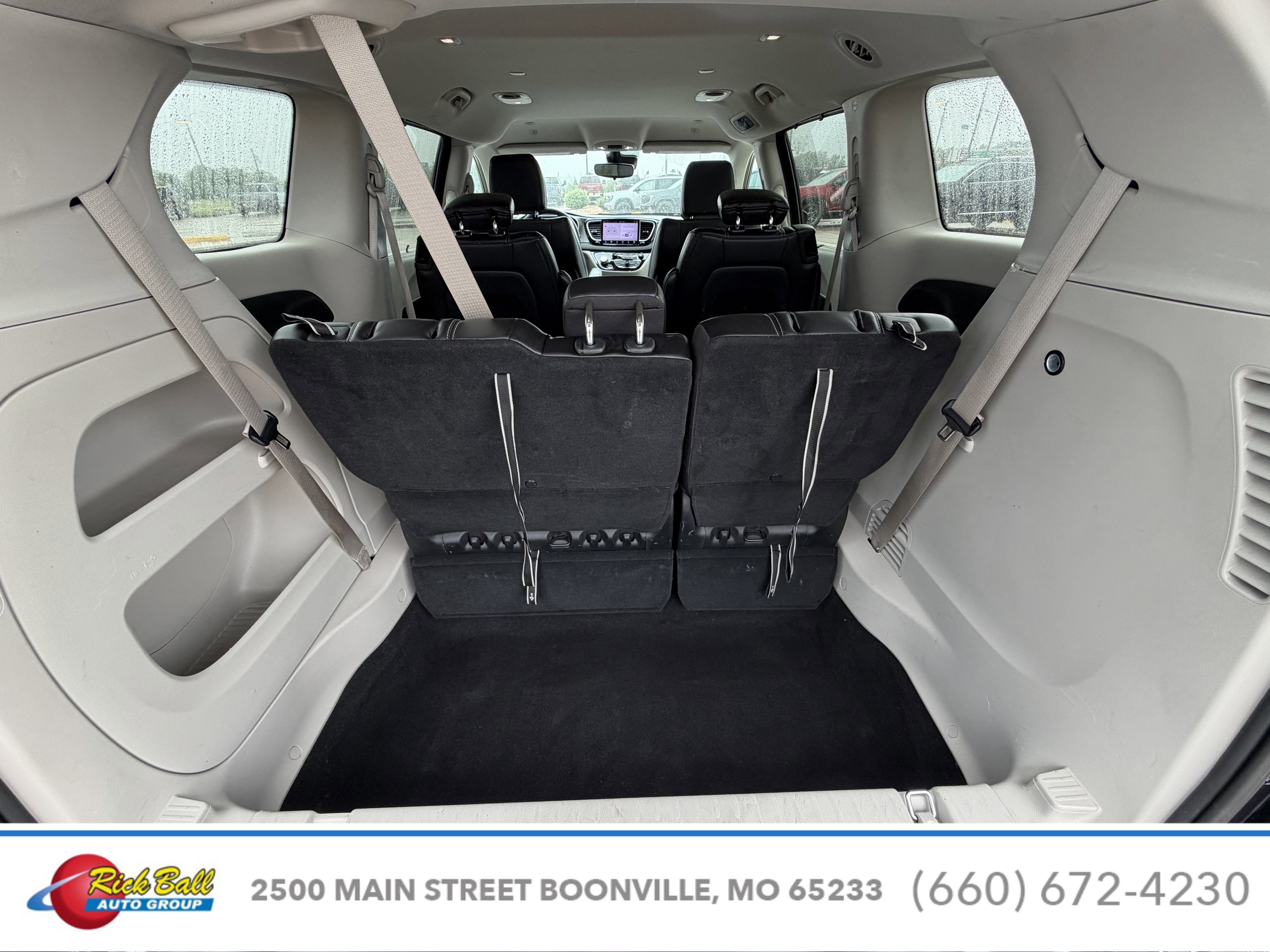 2023 Chrysler Pacifica Touring L