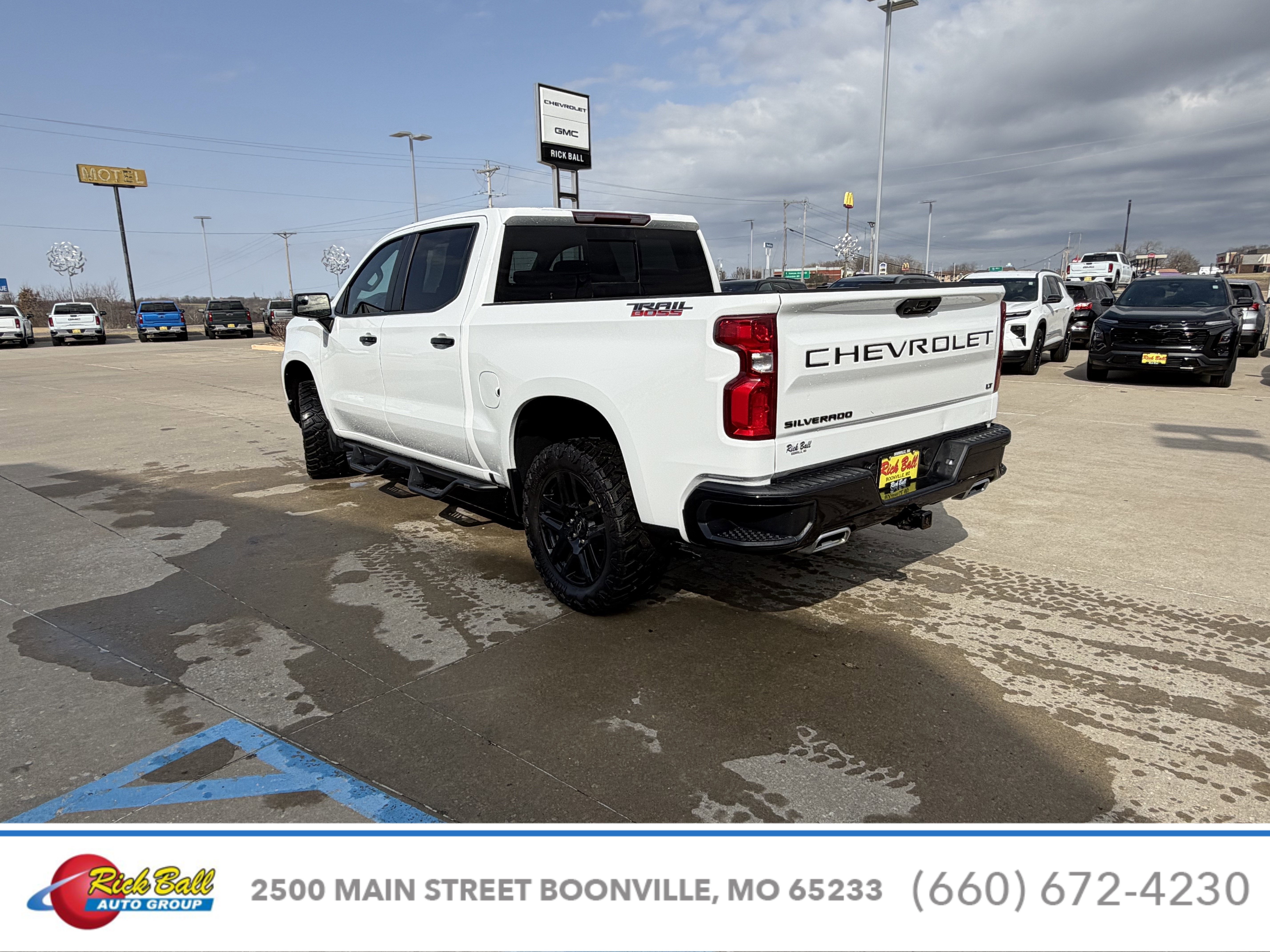 2024 Chevrolet Silverado 1500 LT Trail Boss