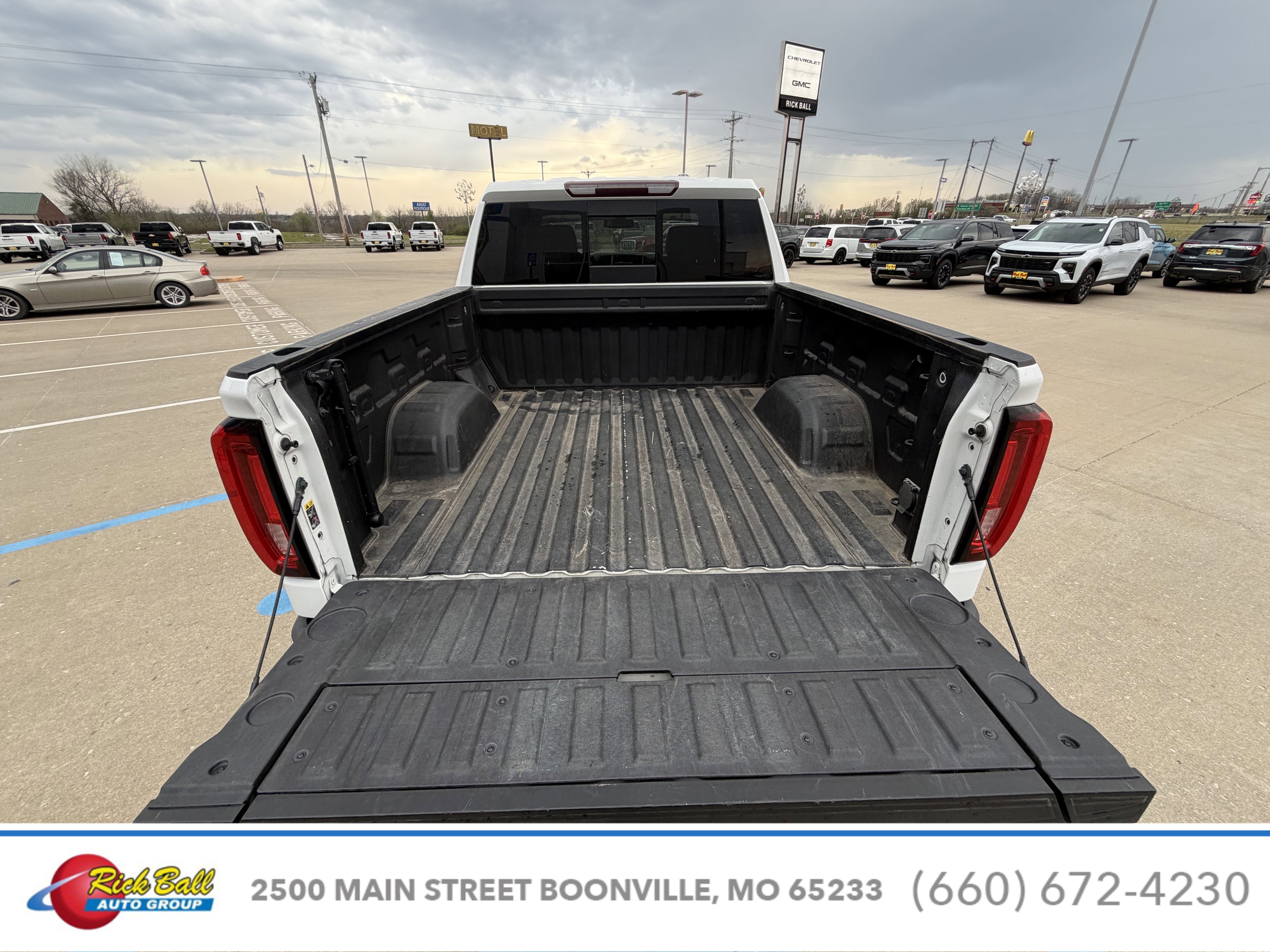 2019 GMC Sierra 1500 SLT