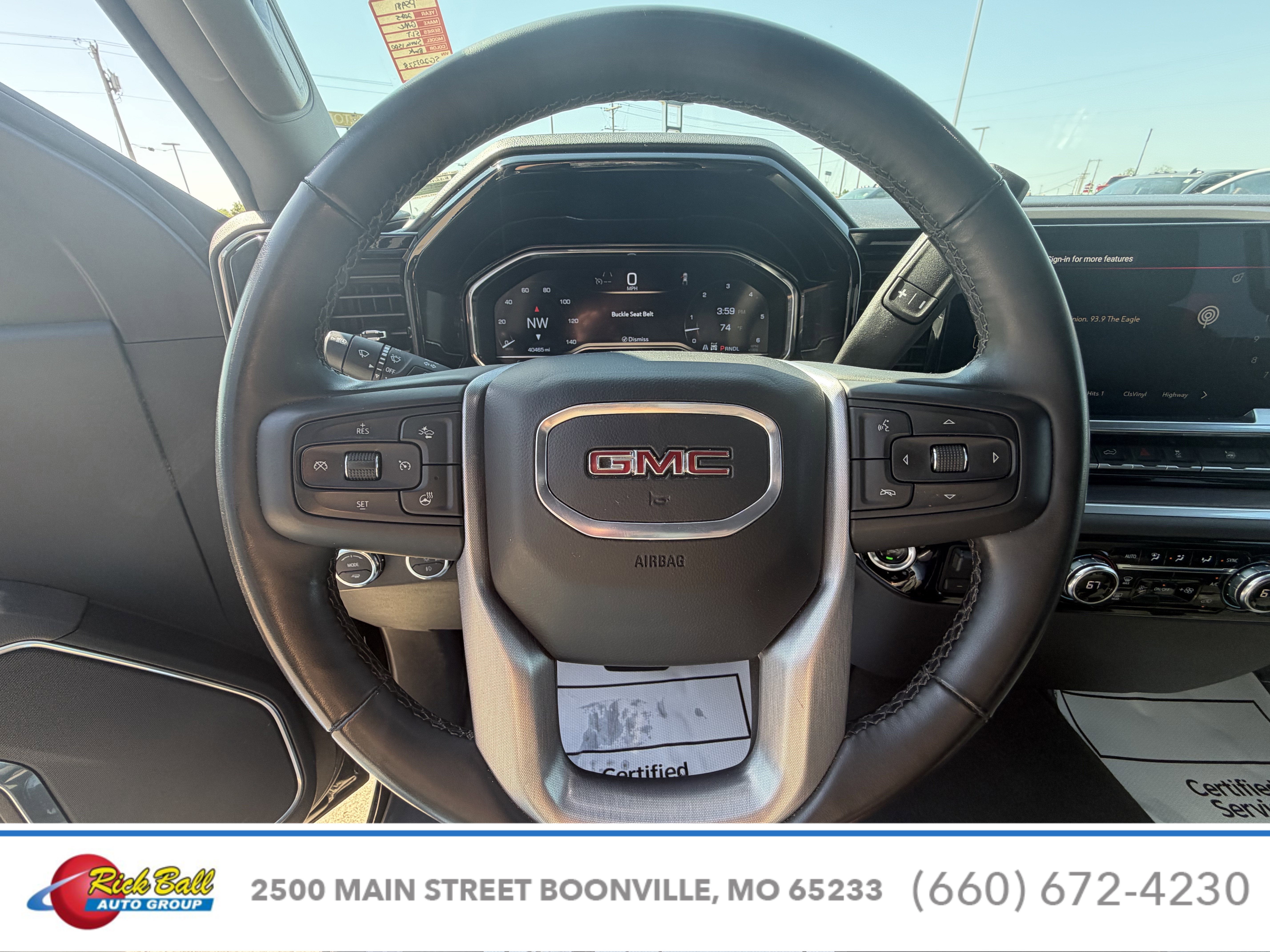2025 GMC Sierra 1500 SLT