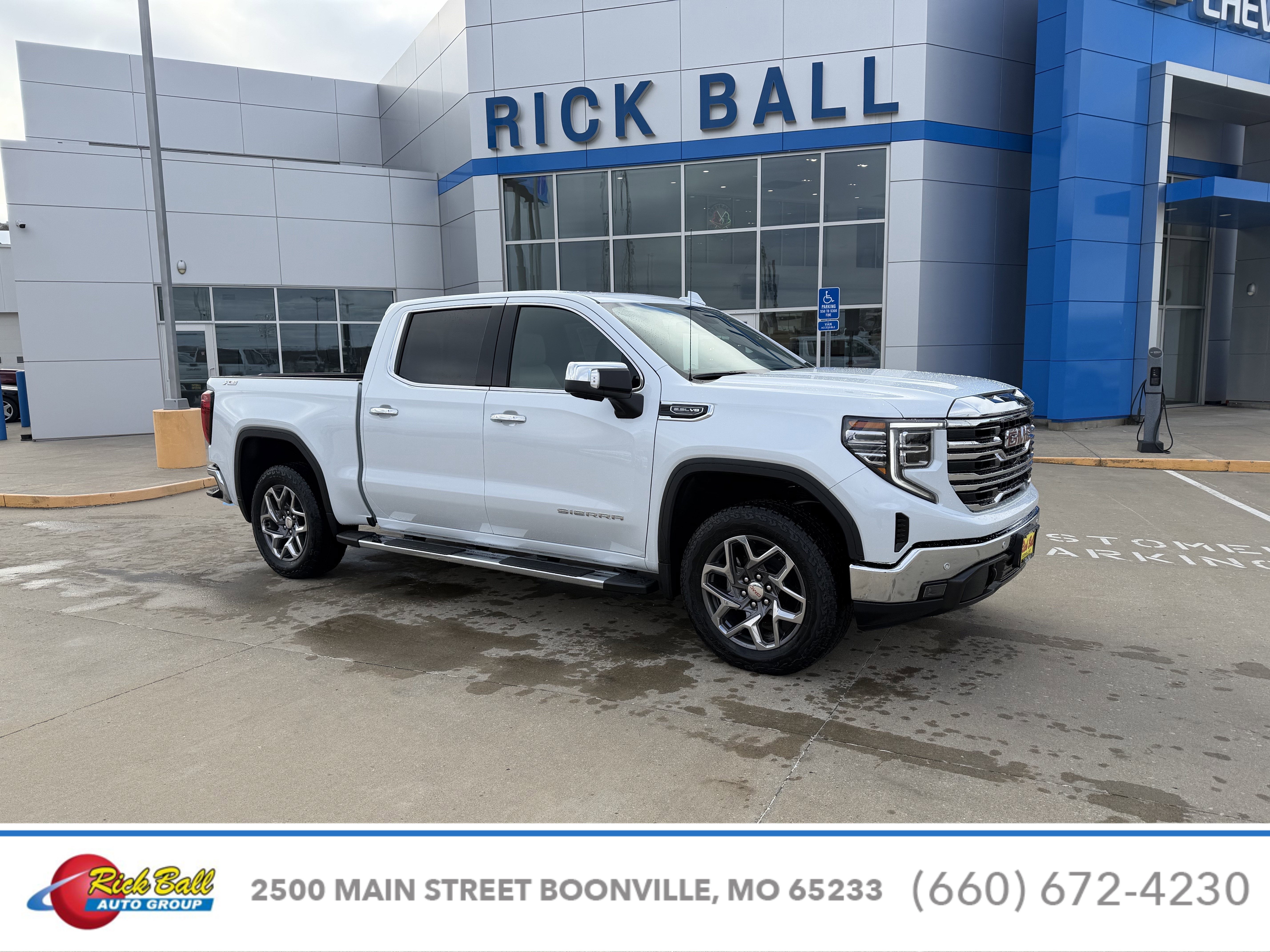 2026 GMC Sierra 1500 SLT