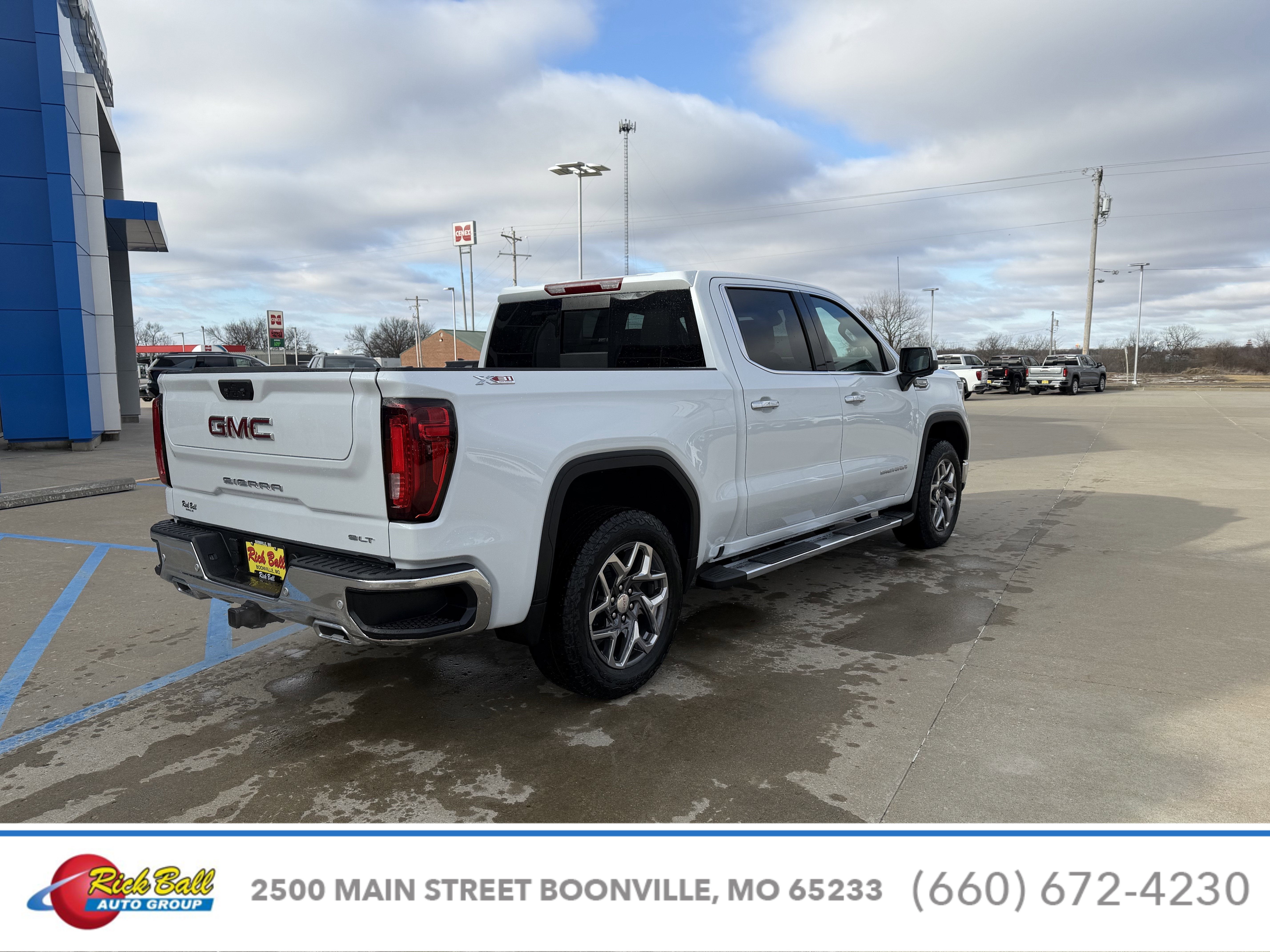 2026 GMC Sierra 1500 SLT
