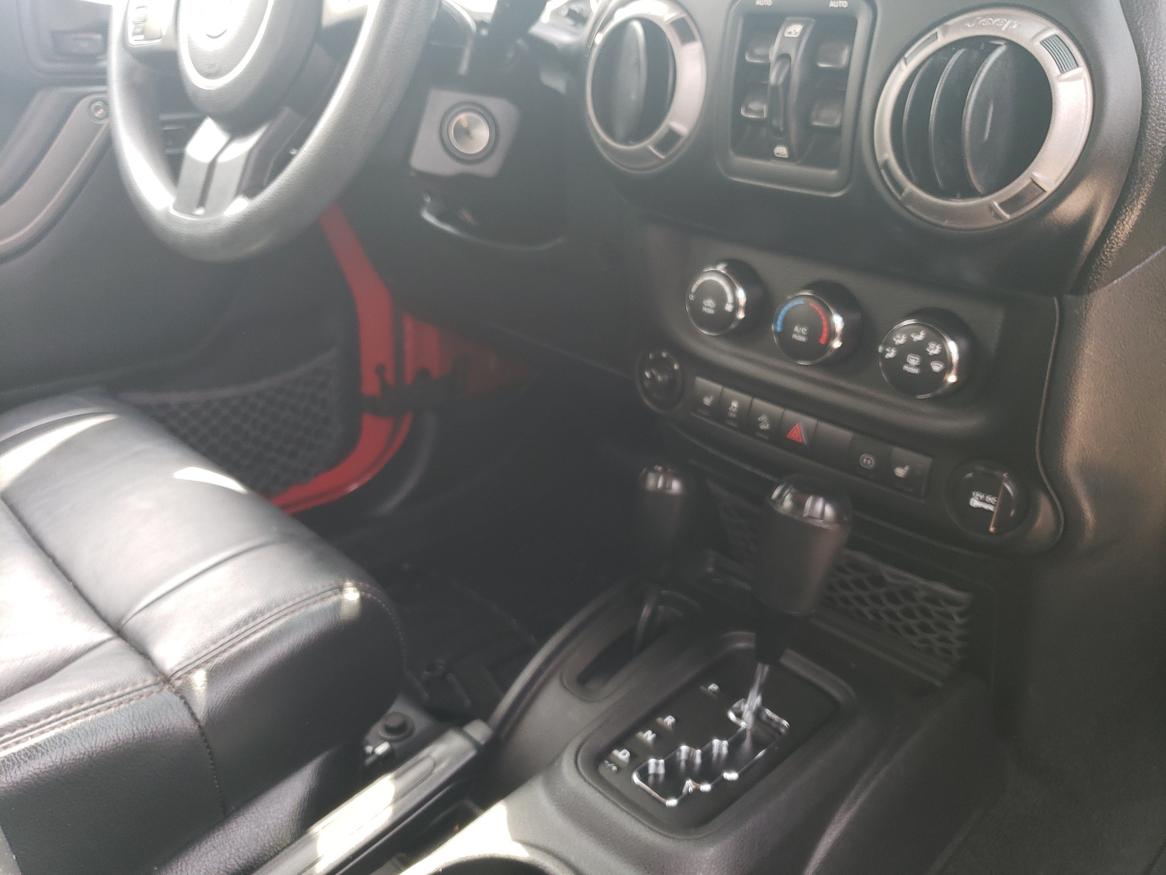 2012 Jeep Wrangler Unlimited Sport