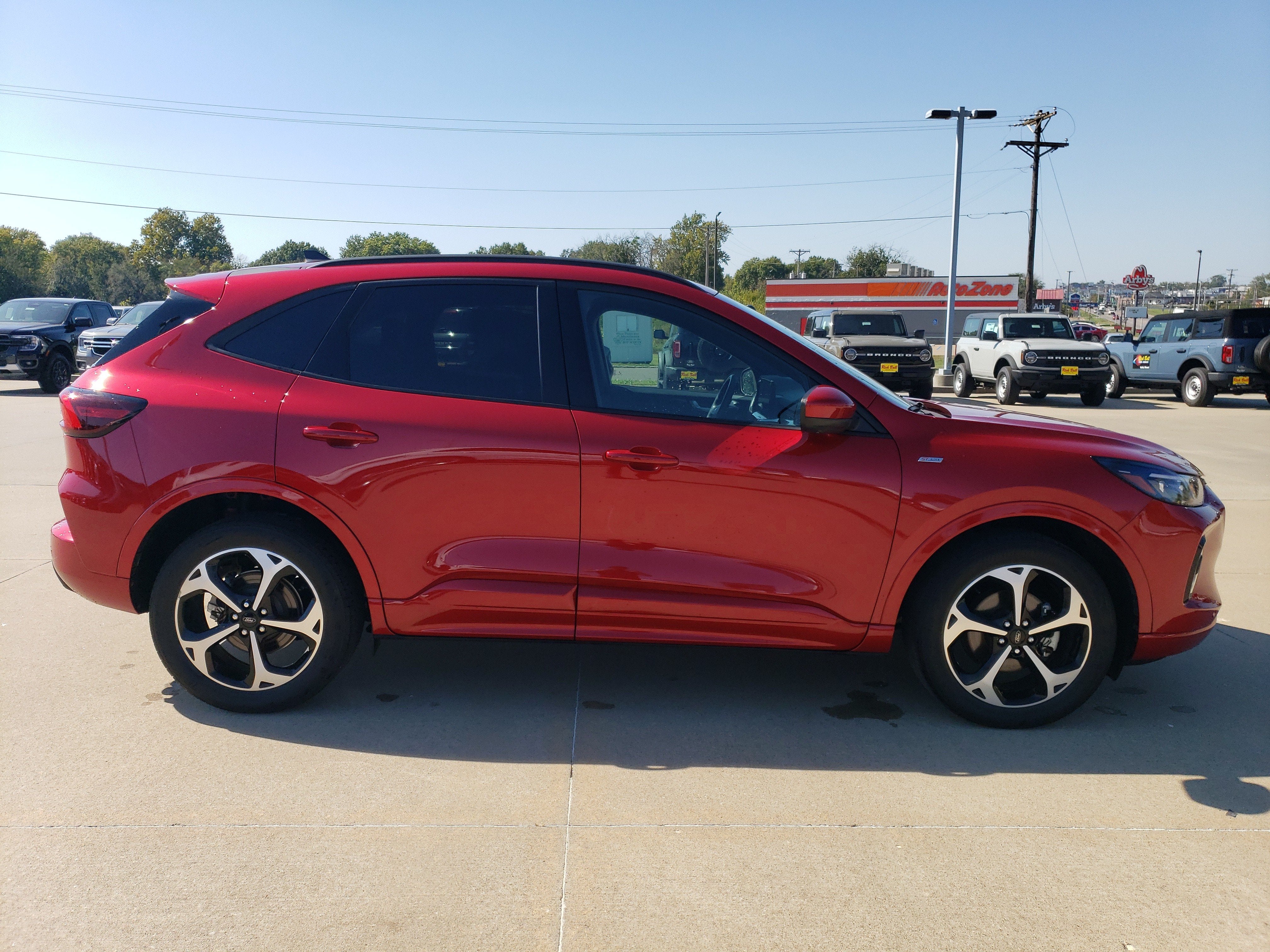 2023 Ford Escape ST-Line Elite