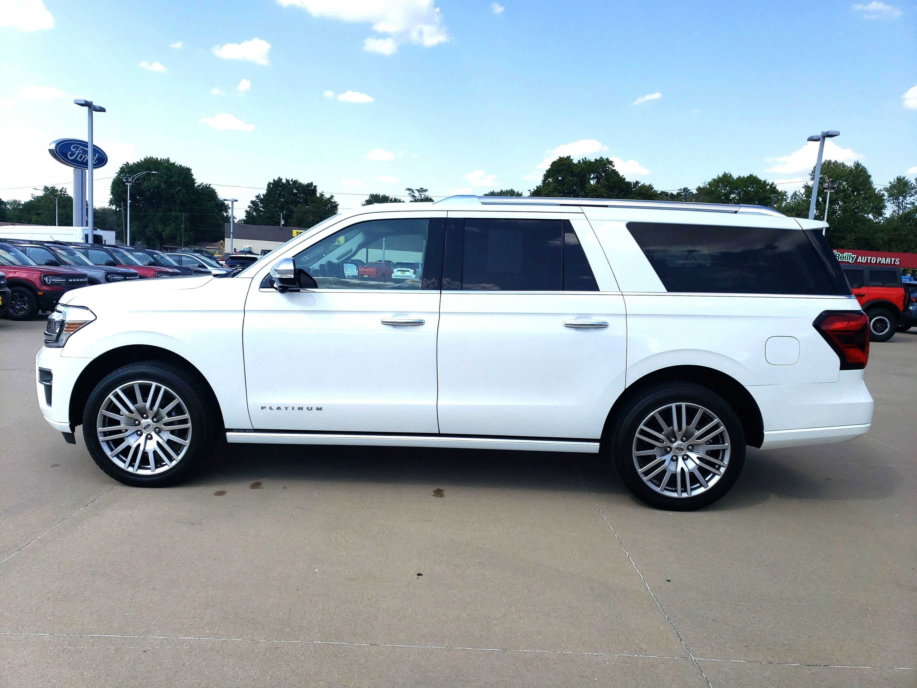2022 Ford Expedition Max Platinum