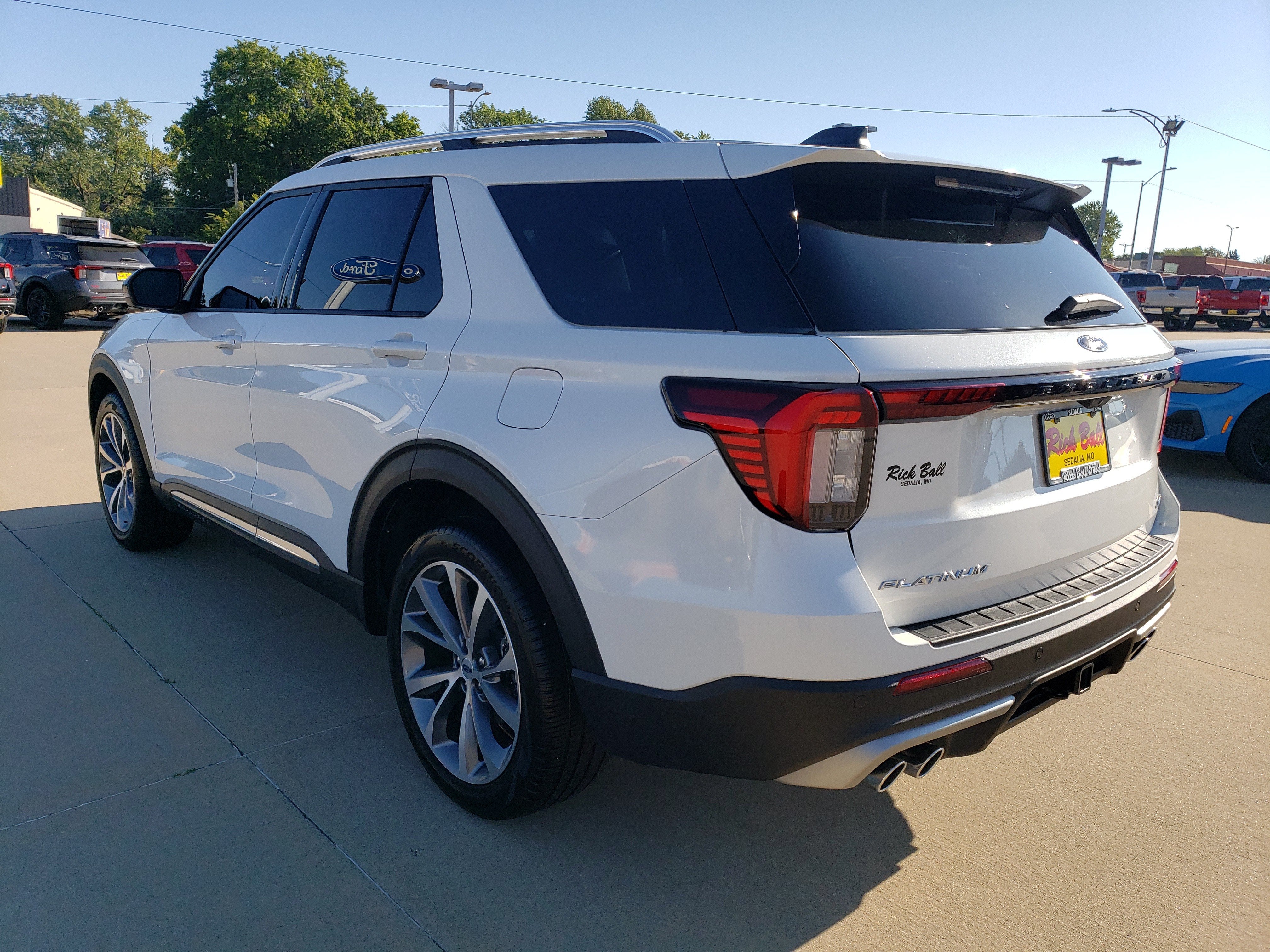 2025 Ford Explorer Platinum