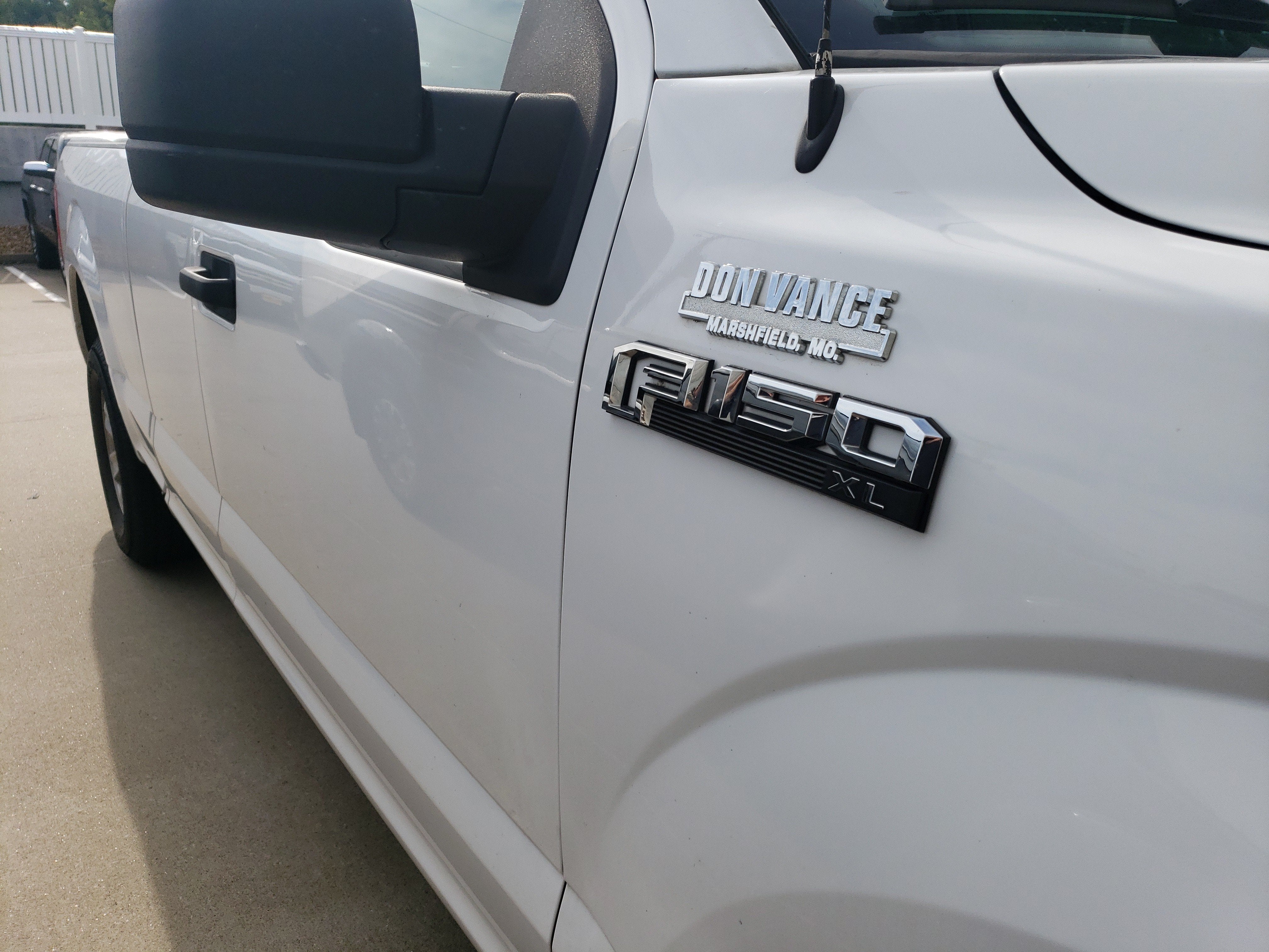 2015 Ford F-150 Base