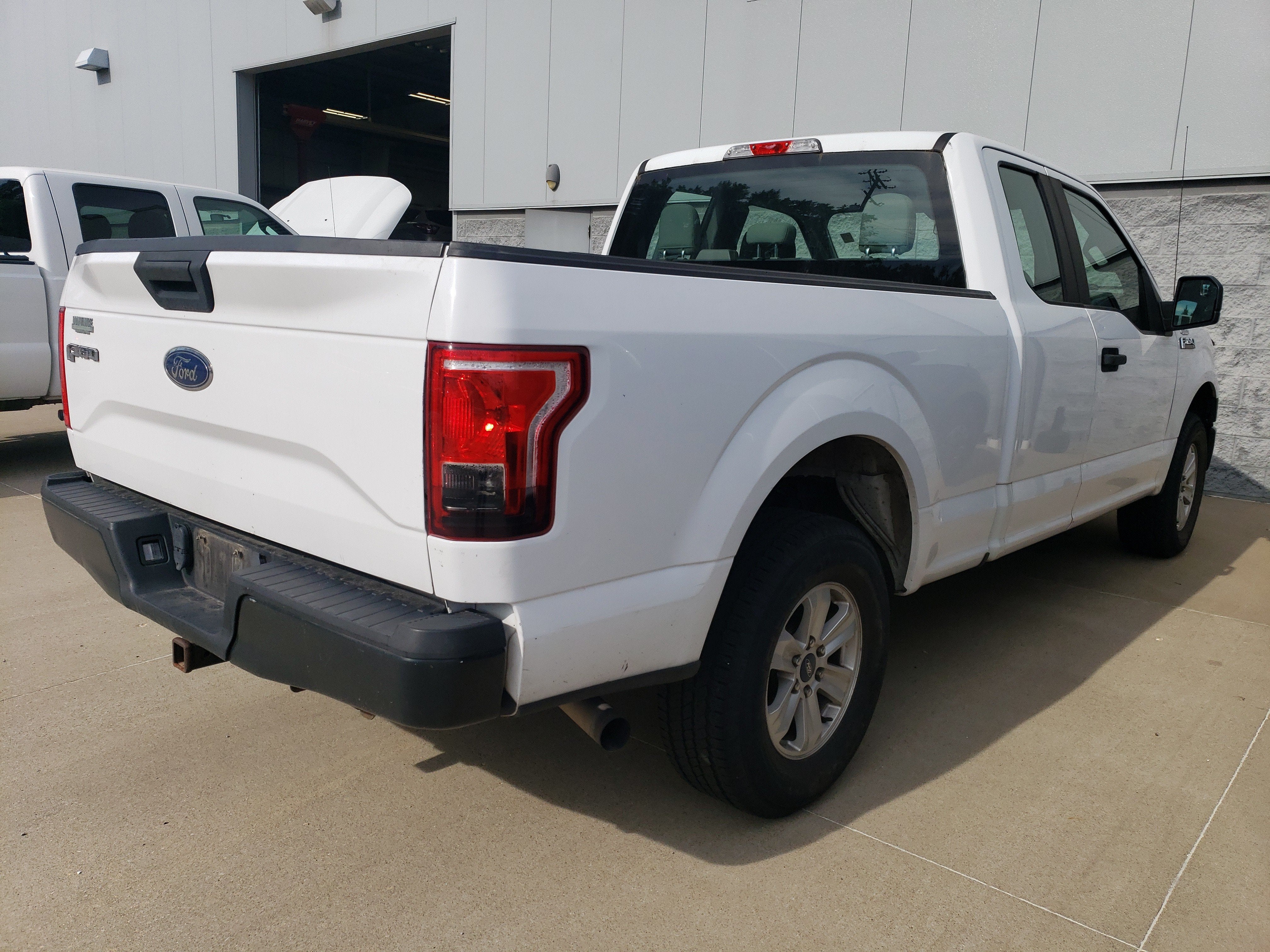 2015 Ford F-150 Base