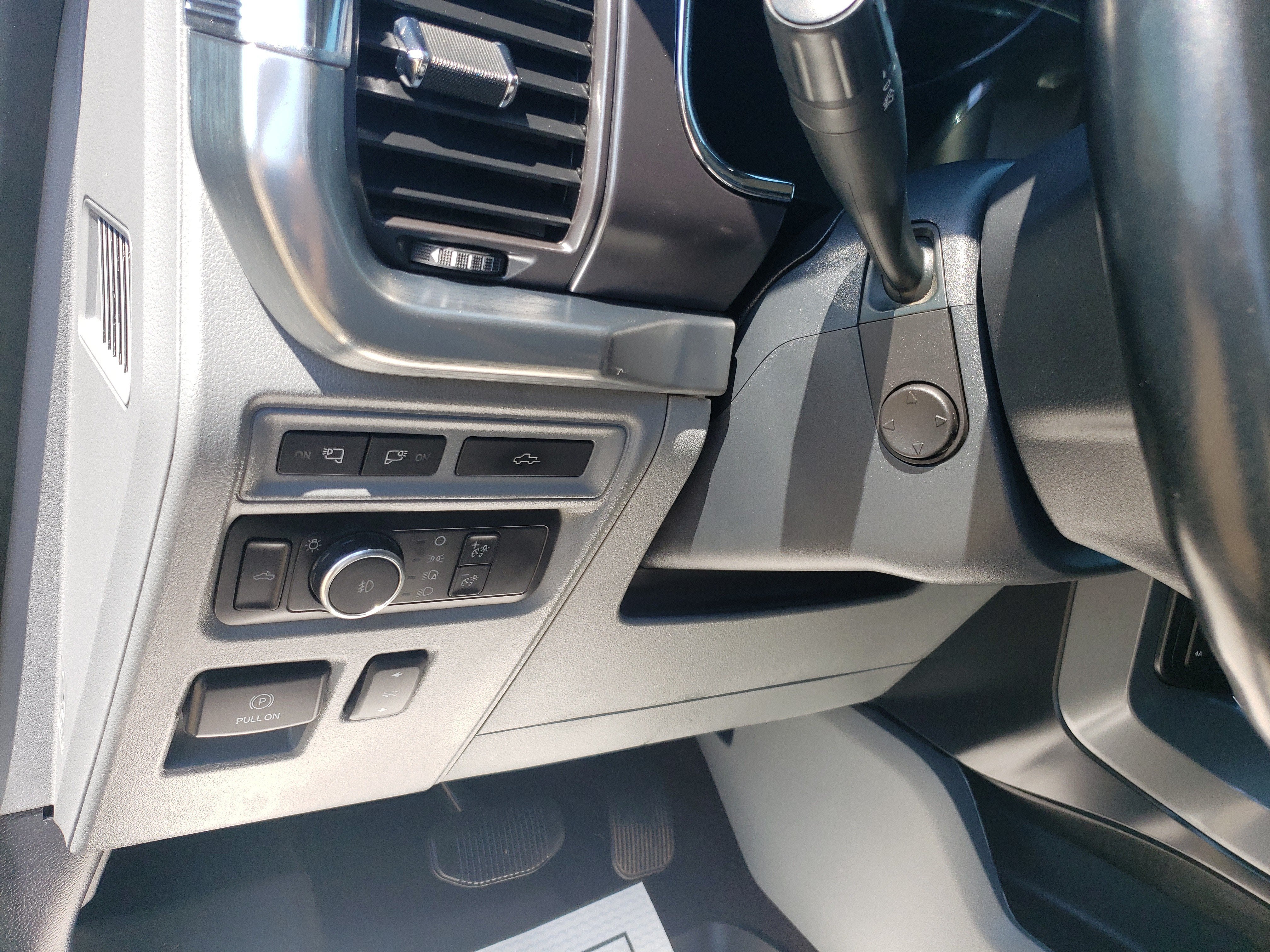 2021 Ford F-150 Base