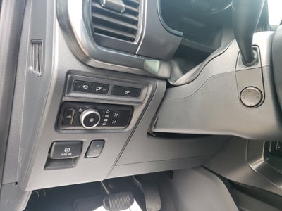 2023 Ford F-150 Base