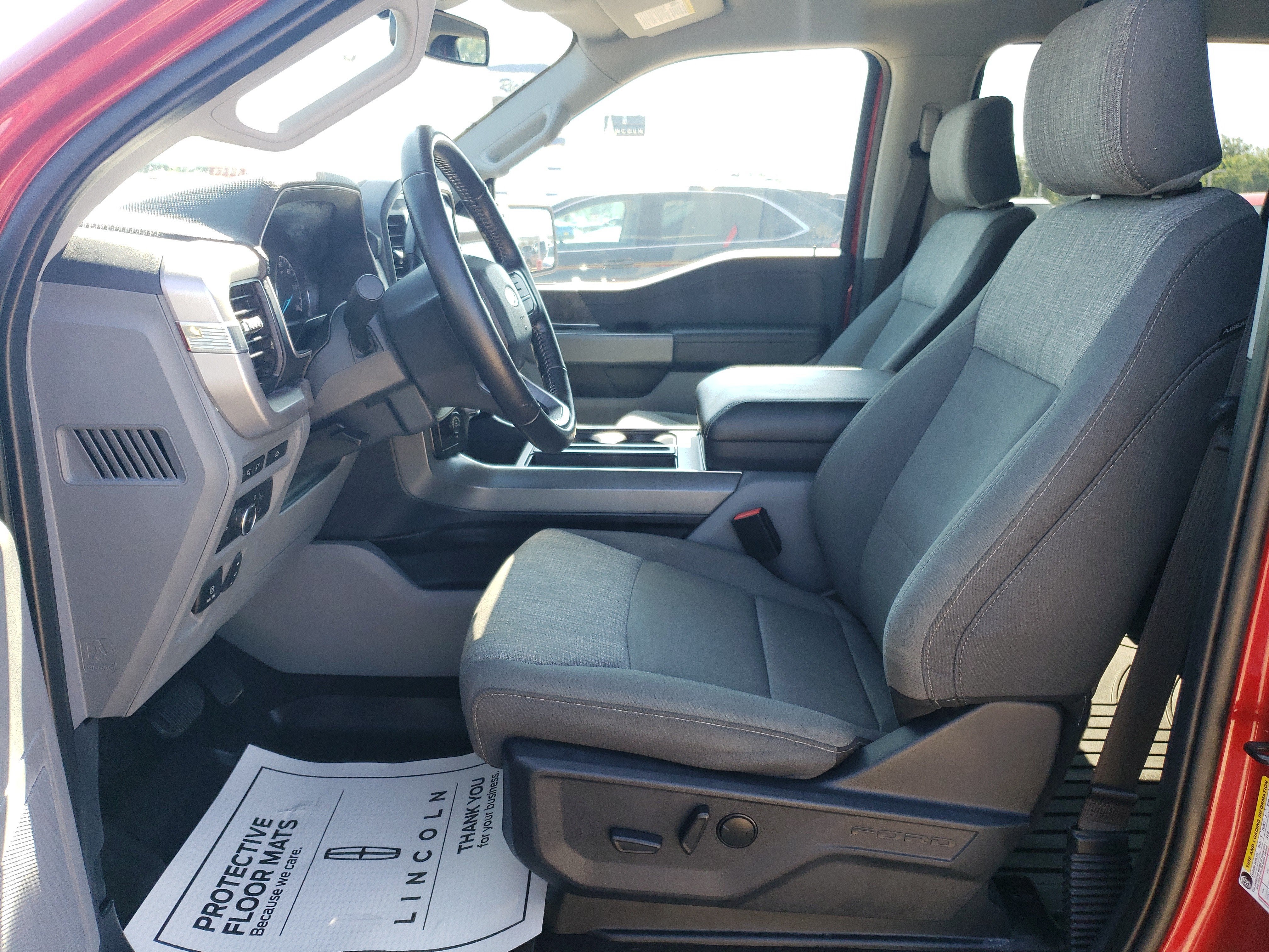 2022 Ford F-150 Base