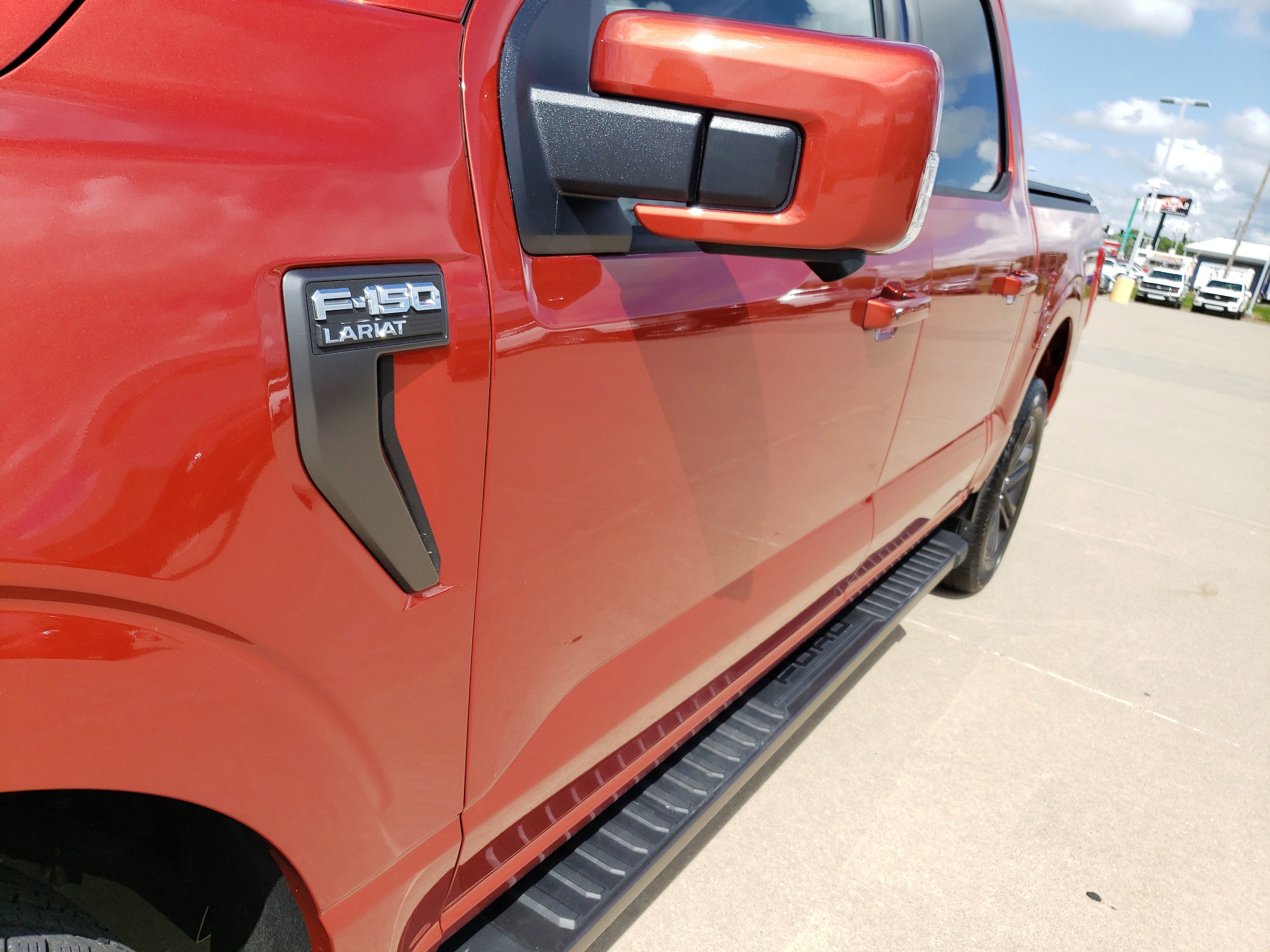 2023 Ford F-150 LARIAT