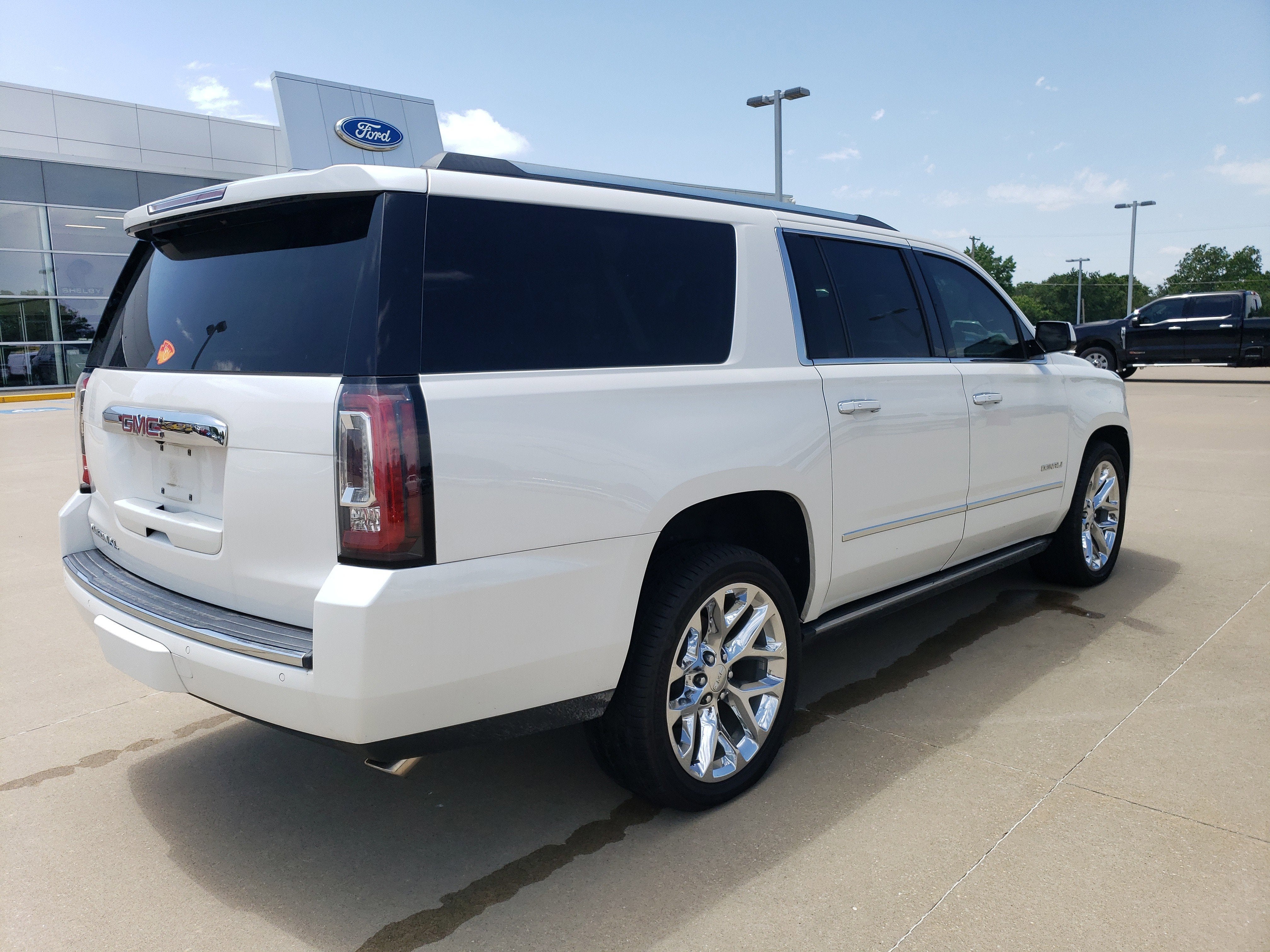 2018 GMC Yukon XL Denali