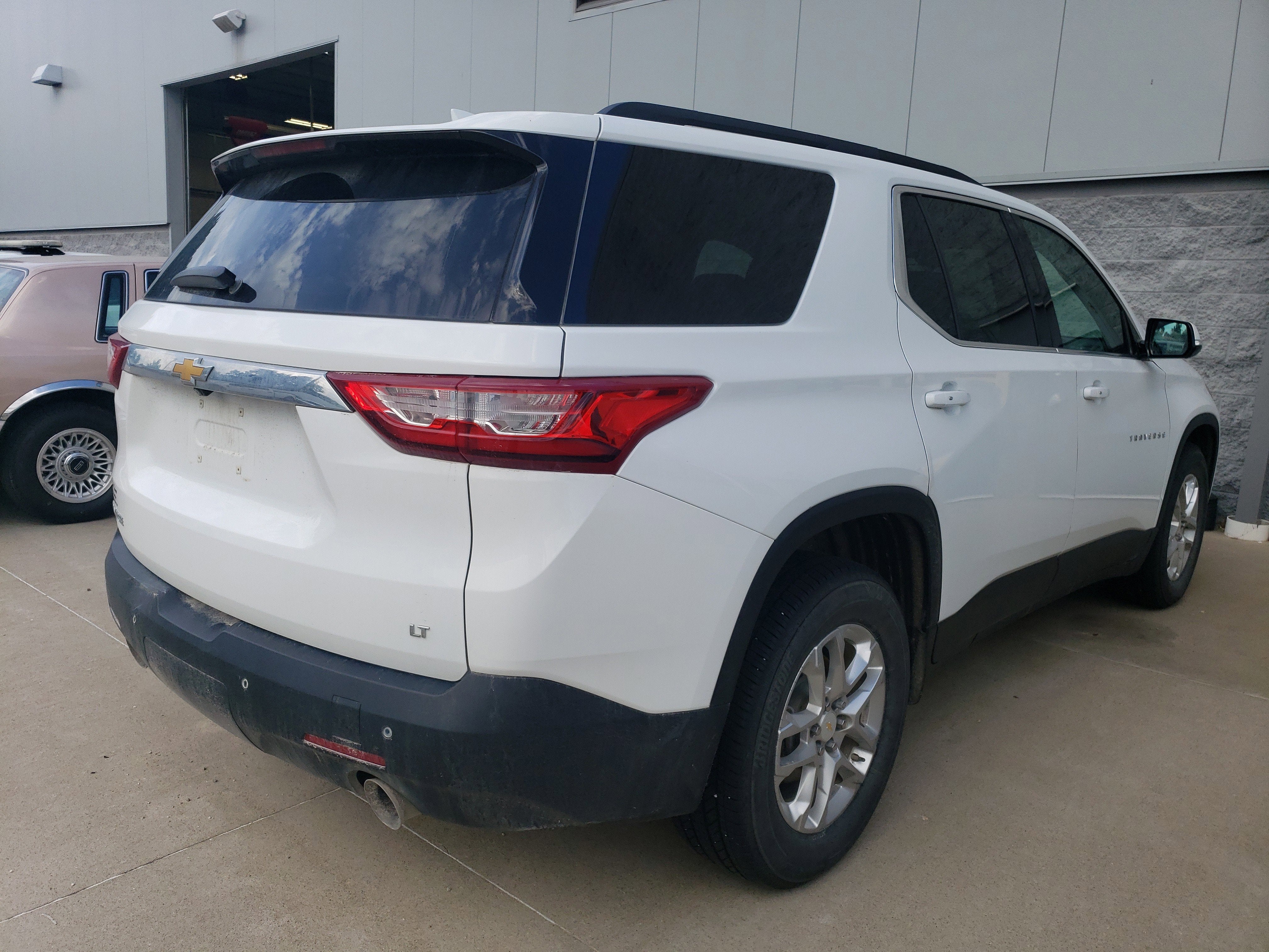 2020 Chevrolet Traverse LT Cloth