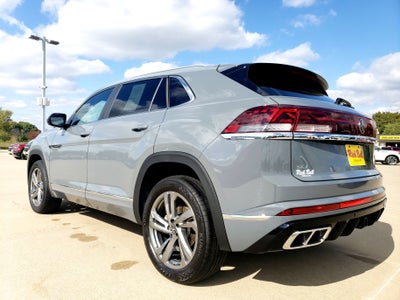 2024 Volkswagen Atlas Cross Sport 2.0T SEL R-Line