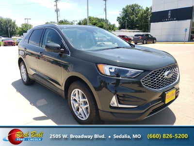 2023 Ford Edge Base