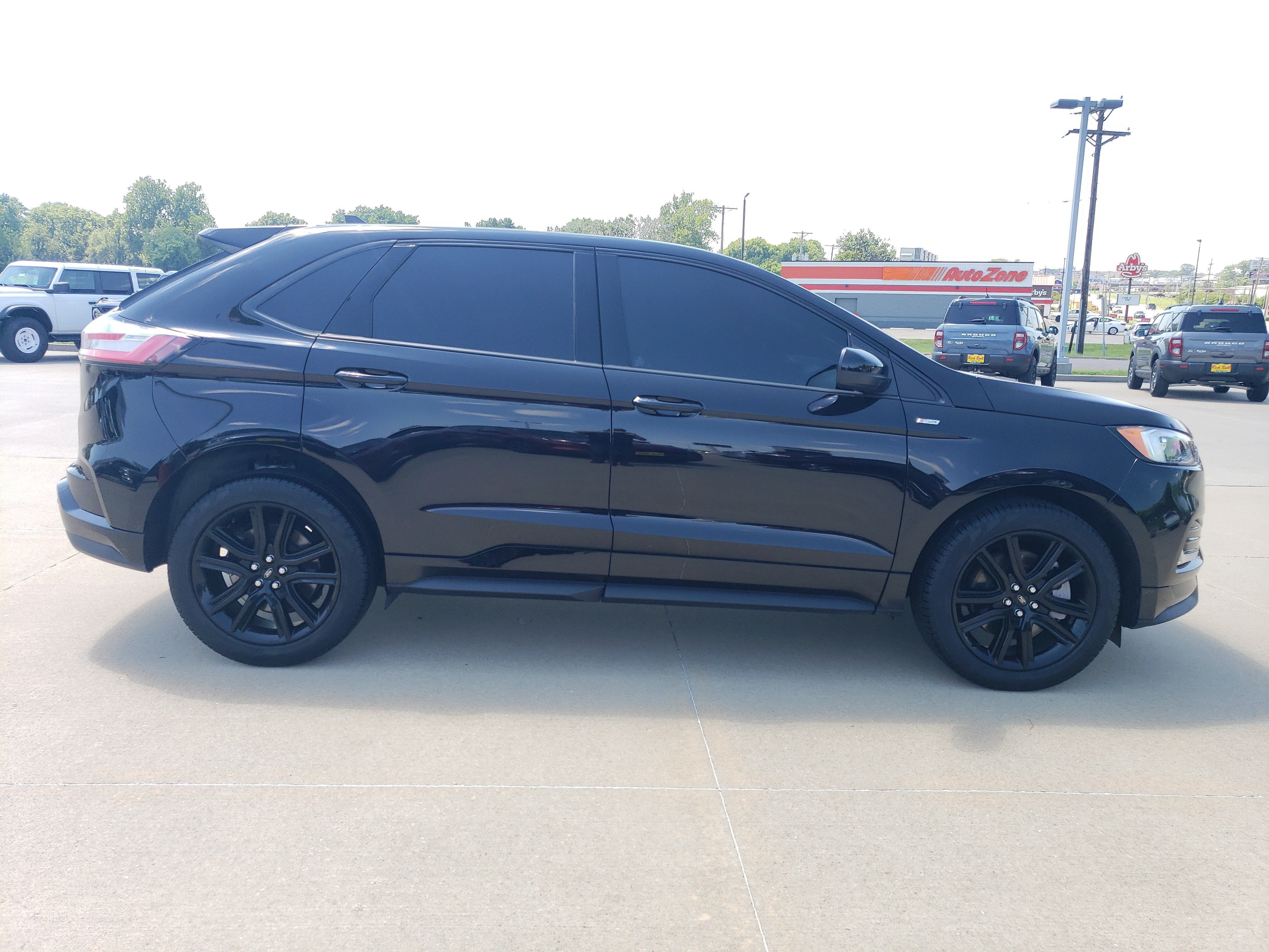 2024 Ford Edge Base